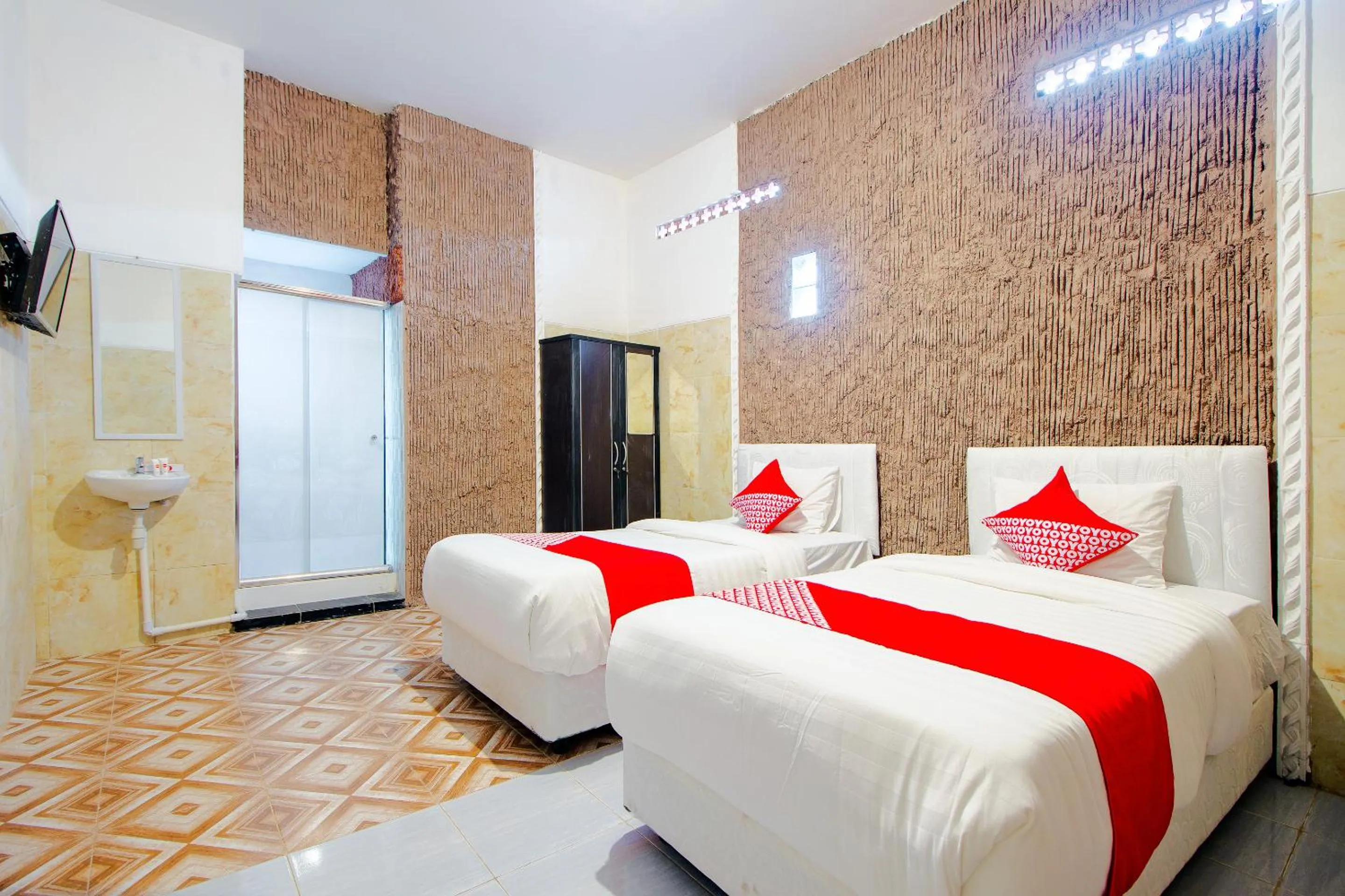 Bedroom in OYO 1277 Pondok Damai Syariah