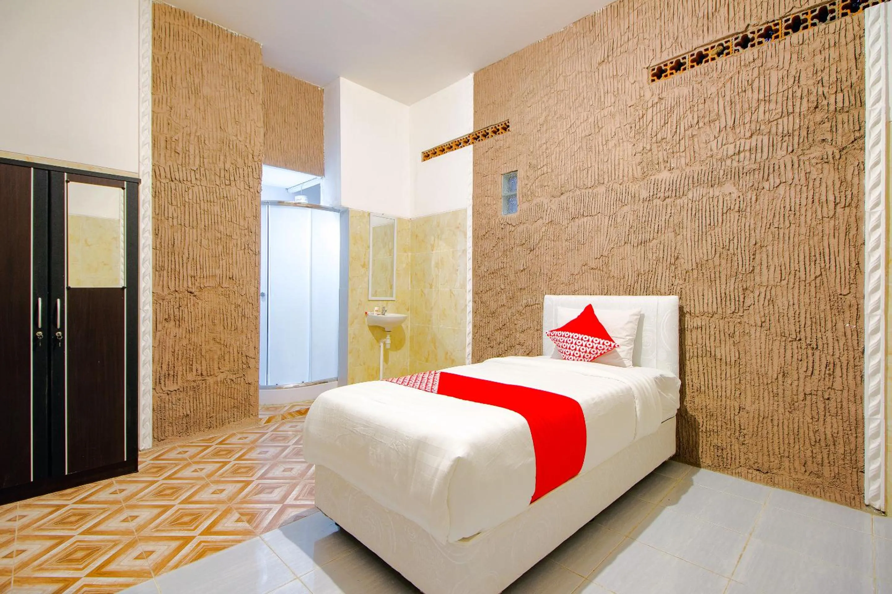 Bedroom in OYO 1277 Pondok Damai Syariah