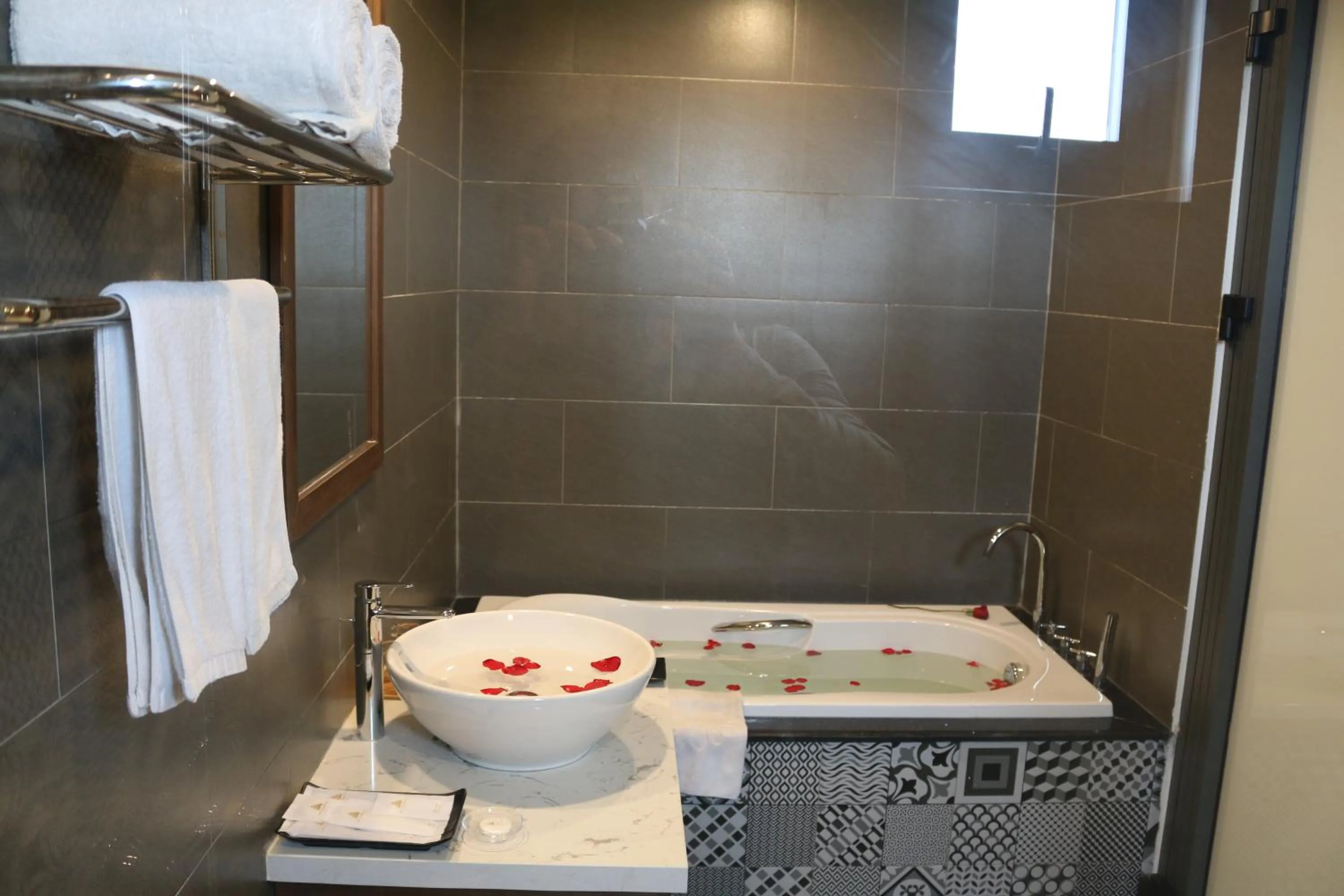 Shower in The Fish Village Villa