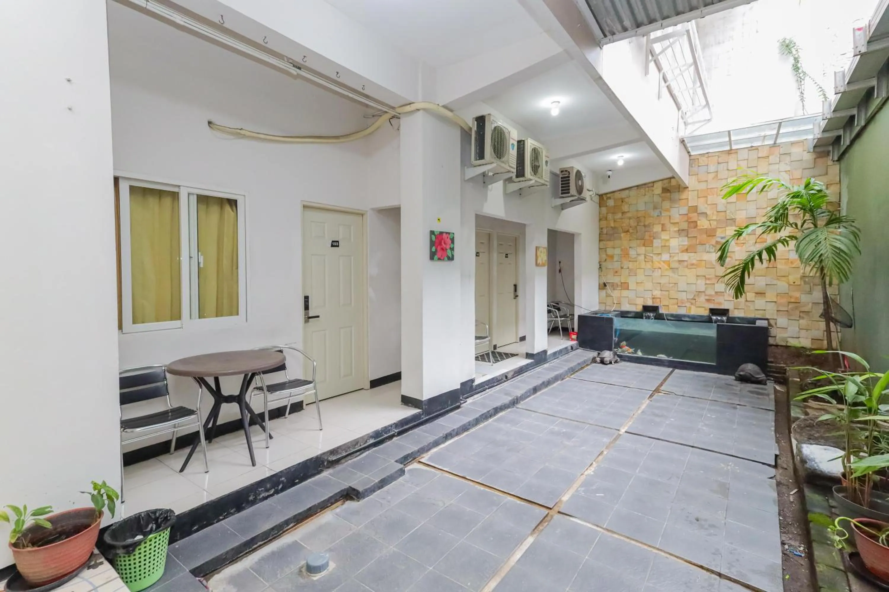 Property building in Urbanview Hotel Syariah Near Gelora Delta Sidoarjo