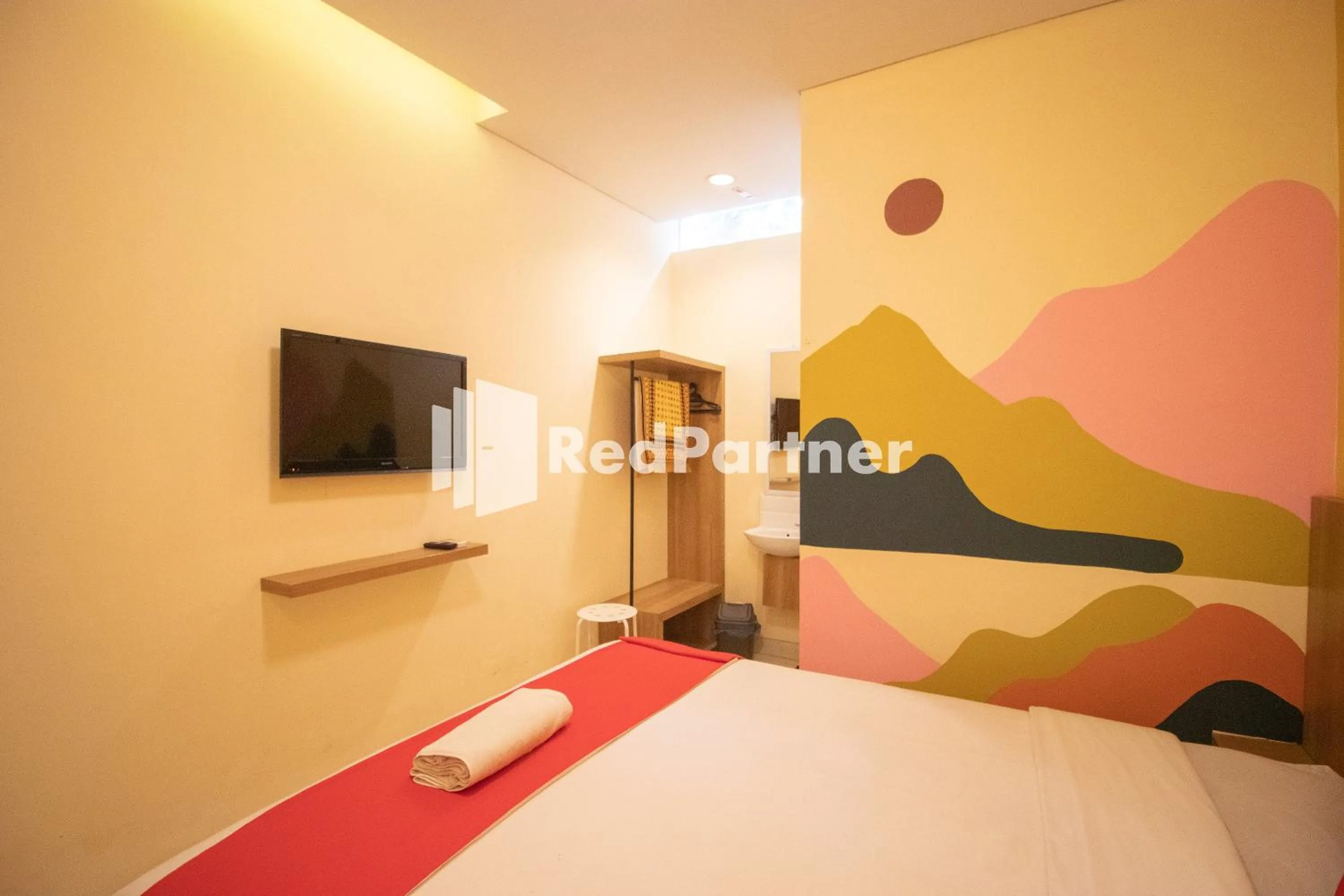 Bedroom, Bed in Griya Damai Syariah Yogyakarta Mitra RedDoorz