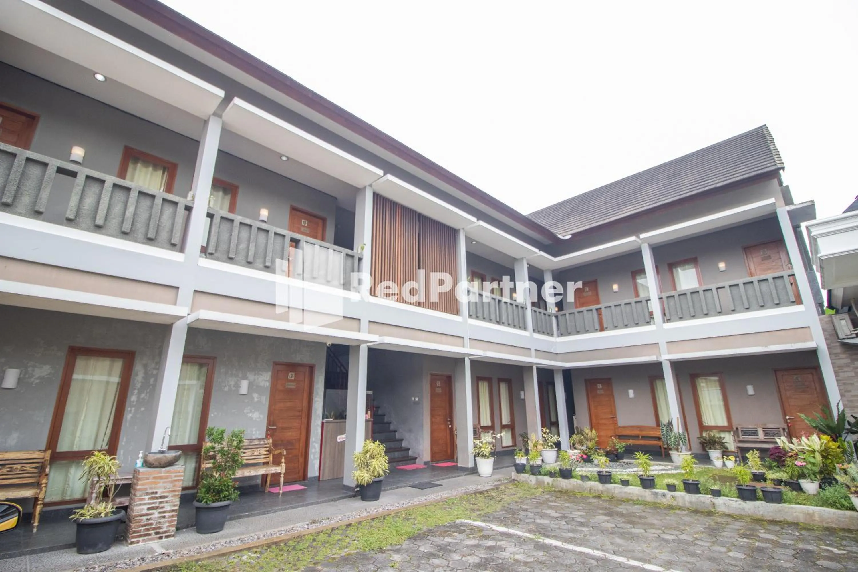 Property building in Griya Damai Syariah Yogyakarta Mitra RedDoorz