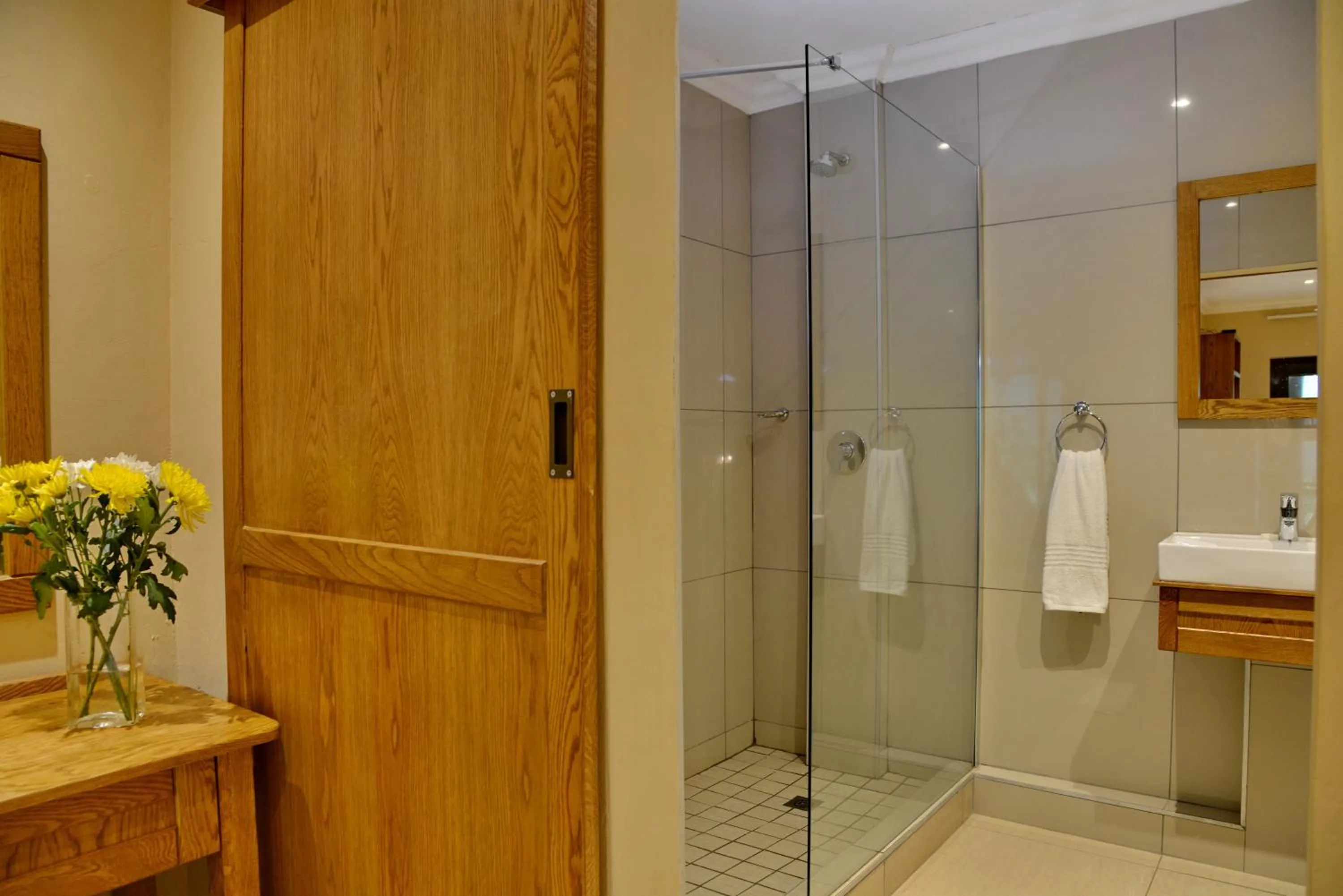 Bathroom in La Perle