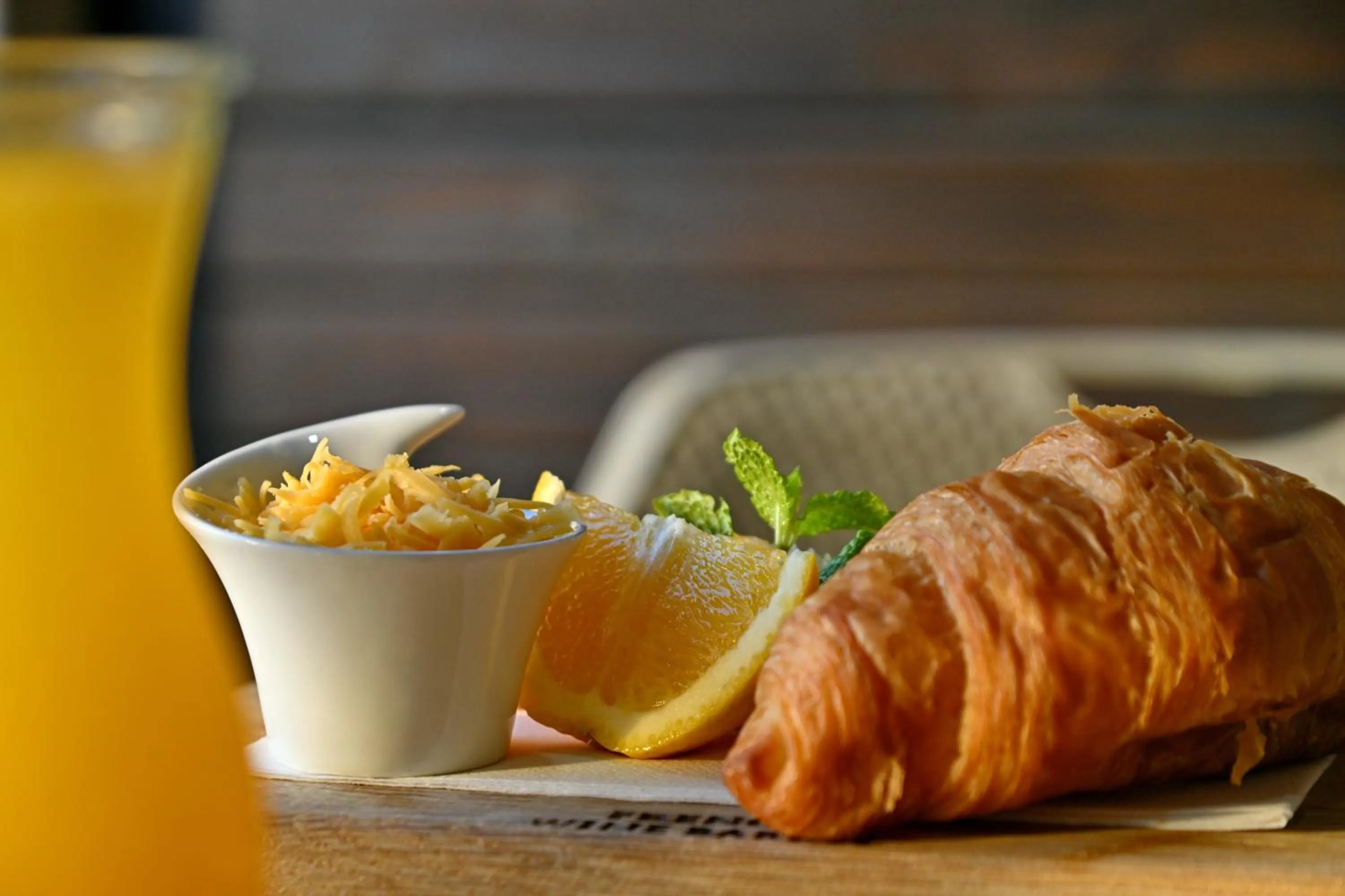 Breakfast in La Perle