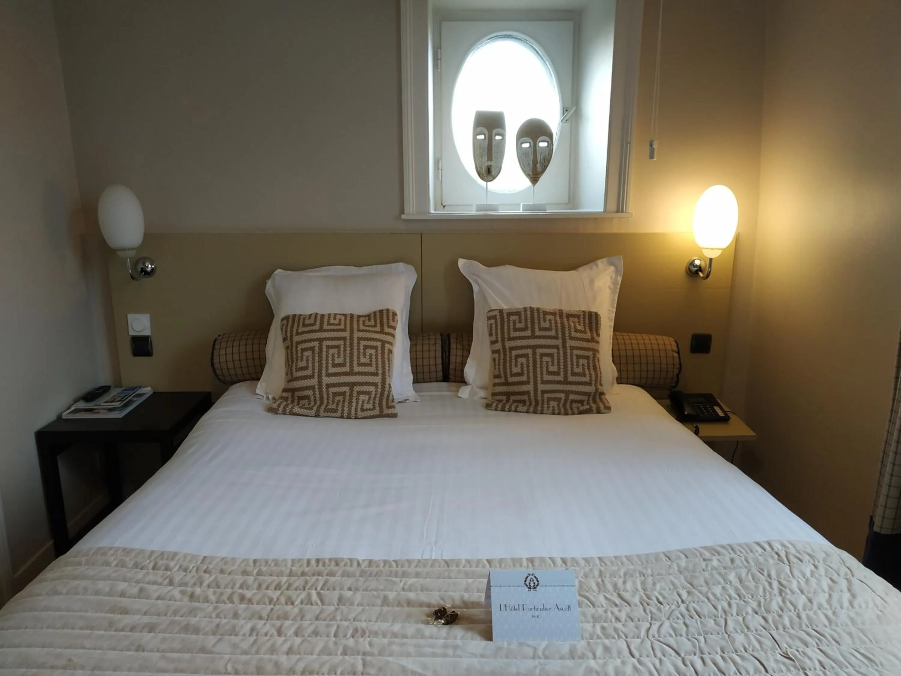 Bedroom, Bed in L'Hôtel Particulier Ascott