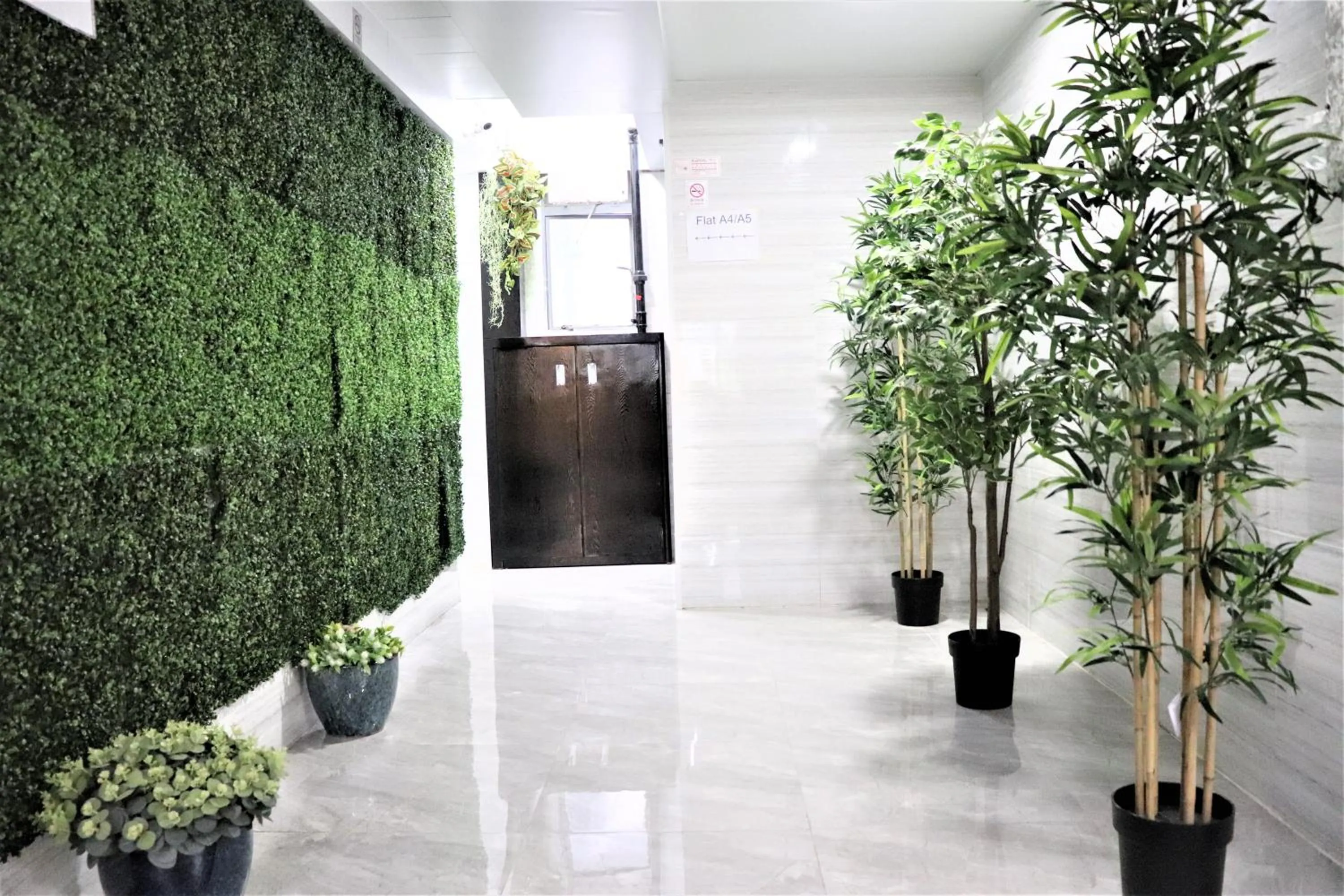 Property building in W's Lounge