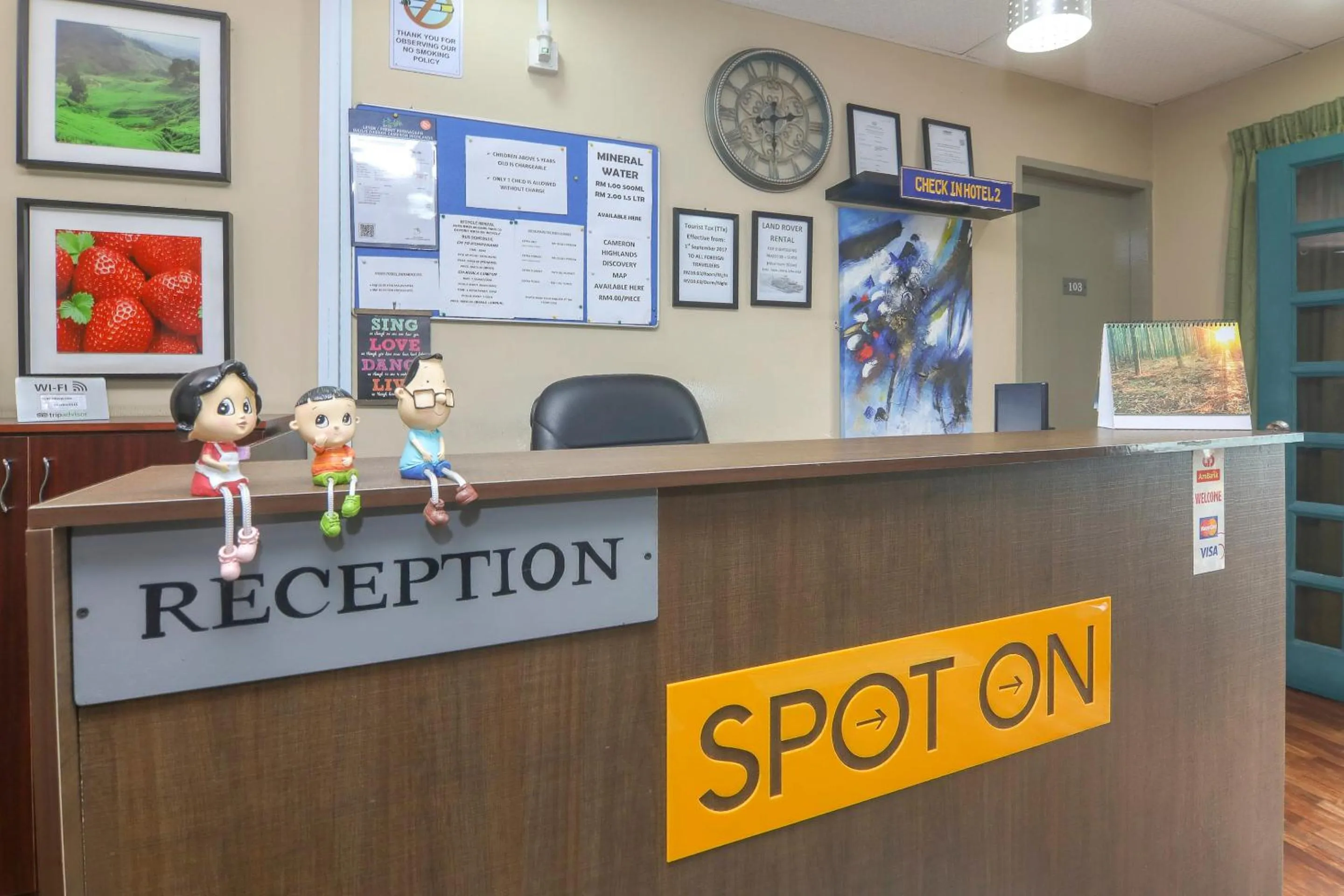 Lobby or reception in SPOT ON 89789 Hotel Check In 2