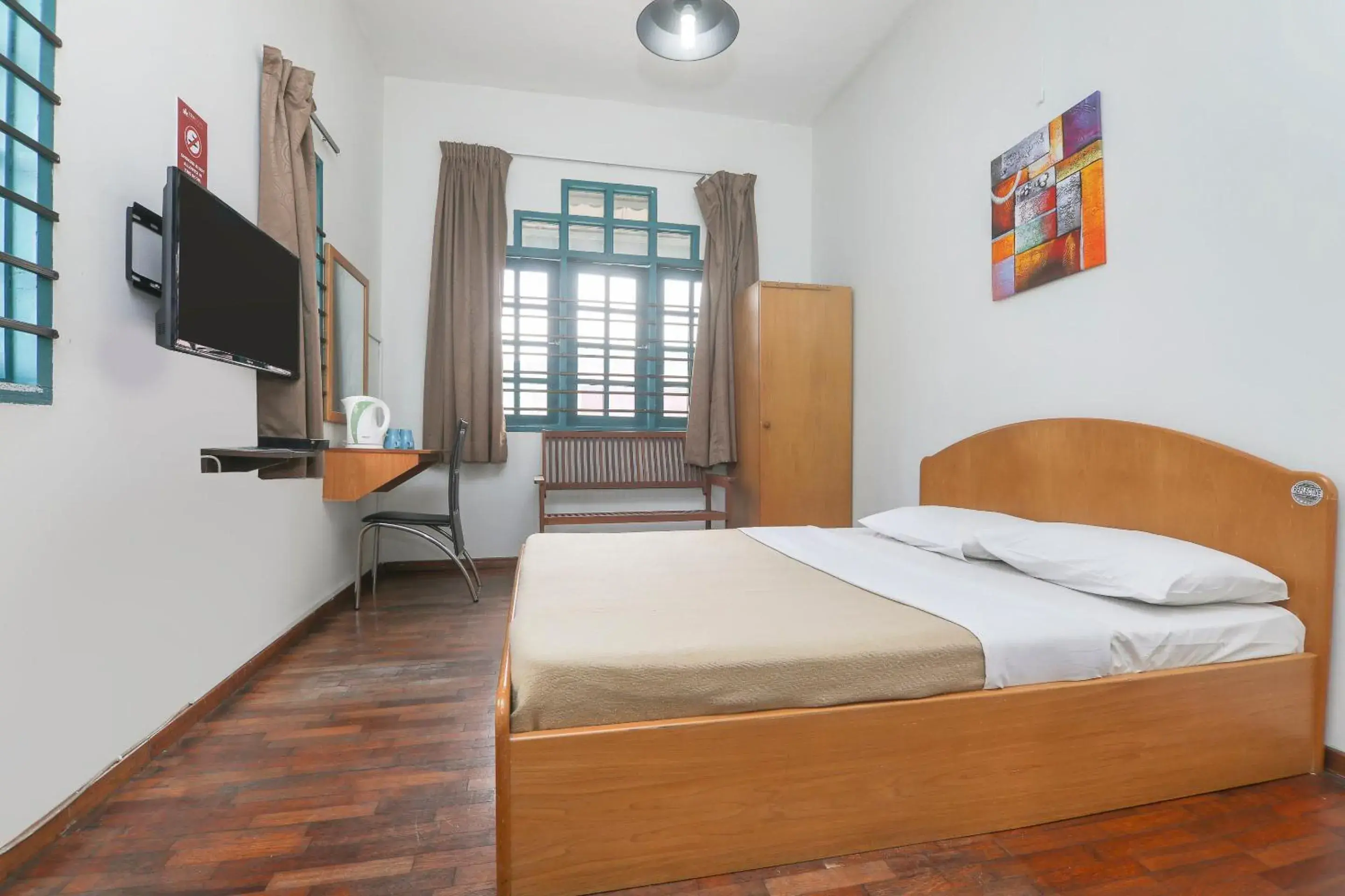 Standard Double Room in SPOT ON 89789 Hotel Check In 2 Standard Double Room in SPOT ON 89789 Hotel Check In 2