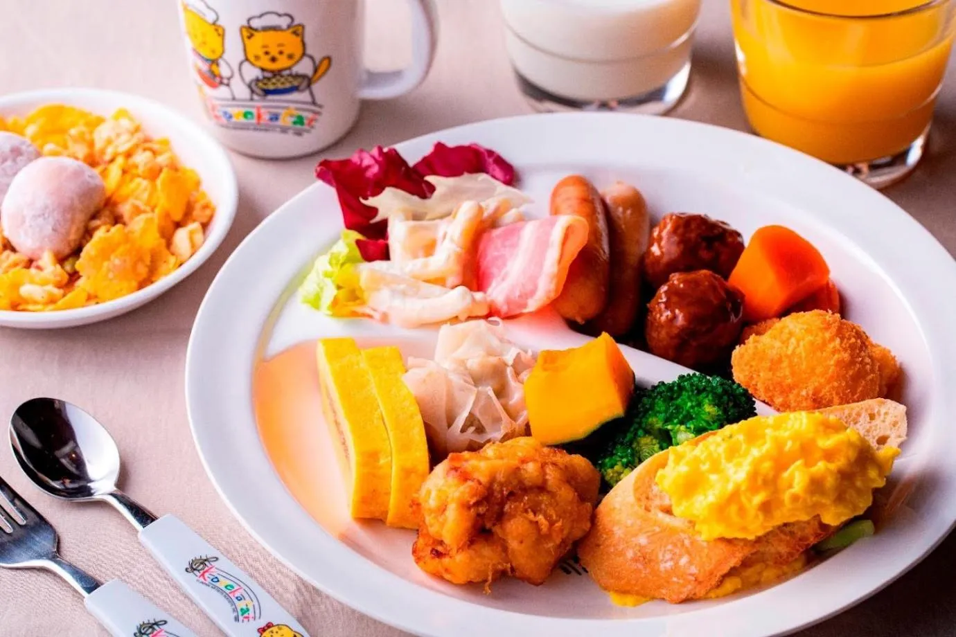 Restaurant/places to eat in HOTEL FORZA HAKATAEKI CHIKUSHIGUCHI Ⅱ