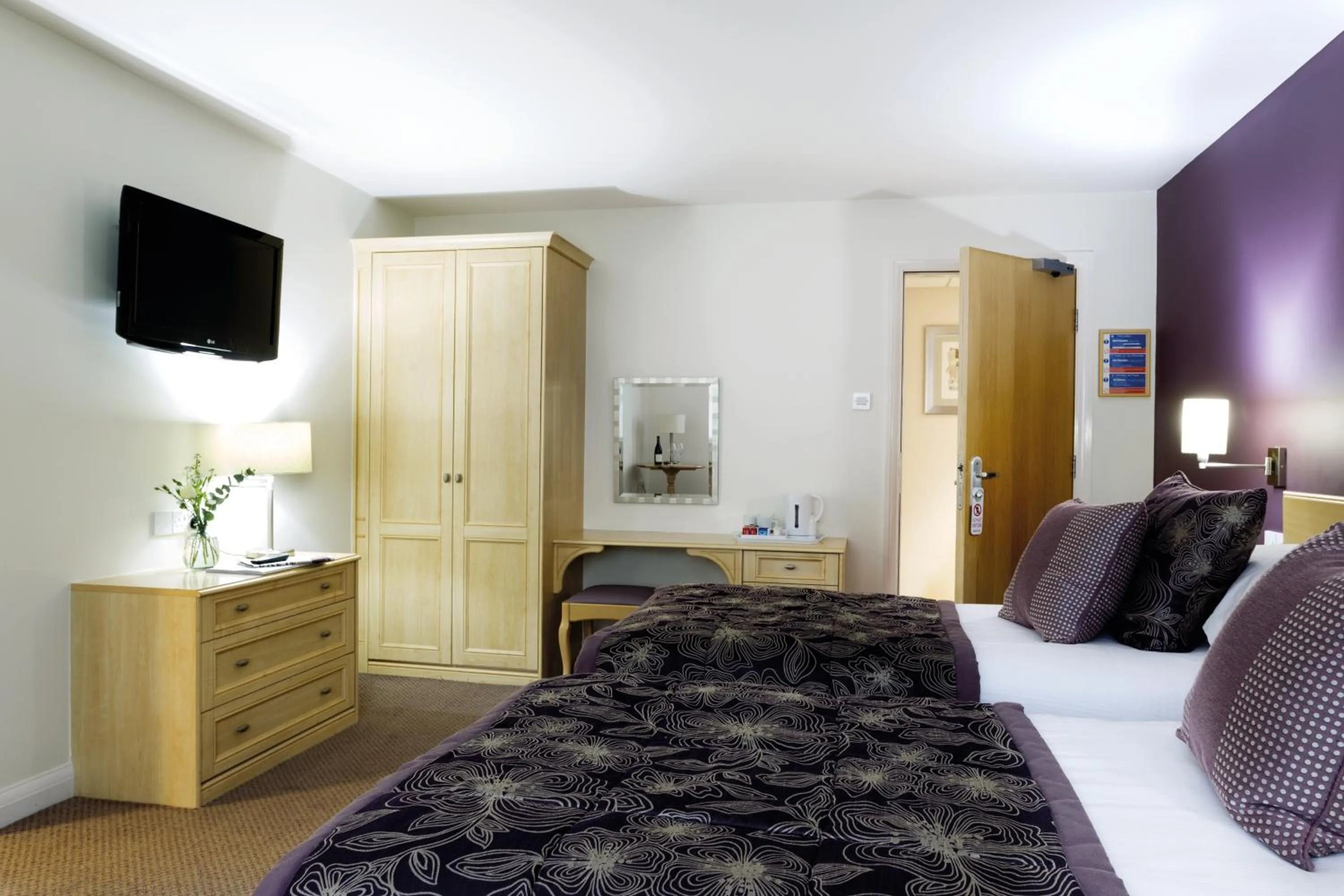 Bed in Burntwood Court Hotel