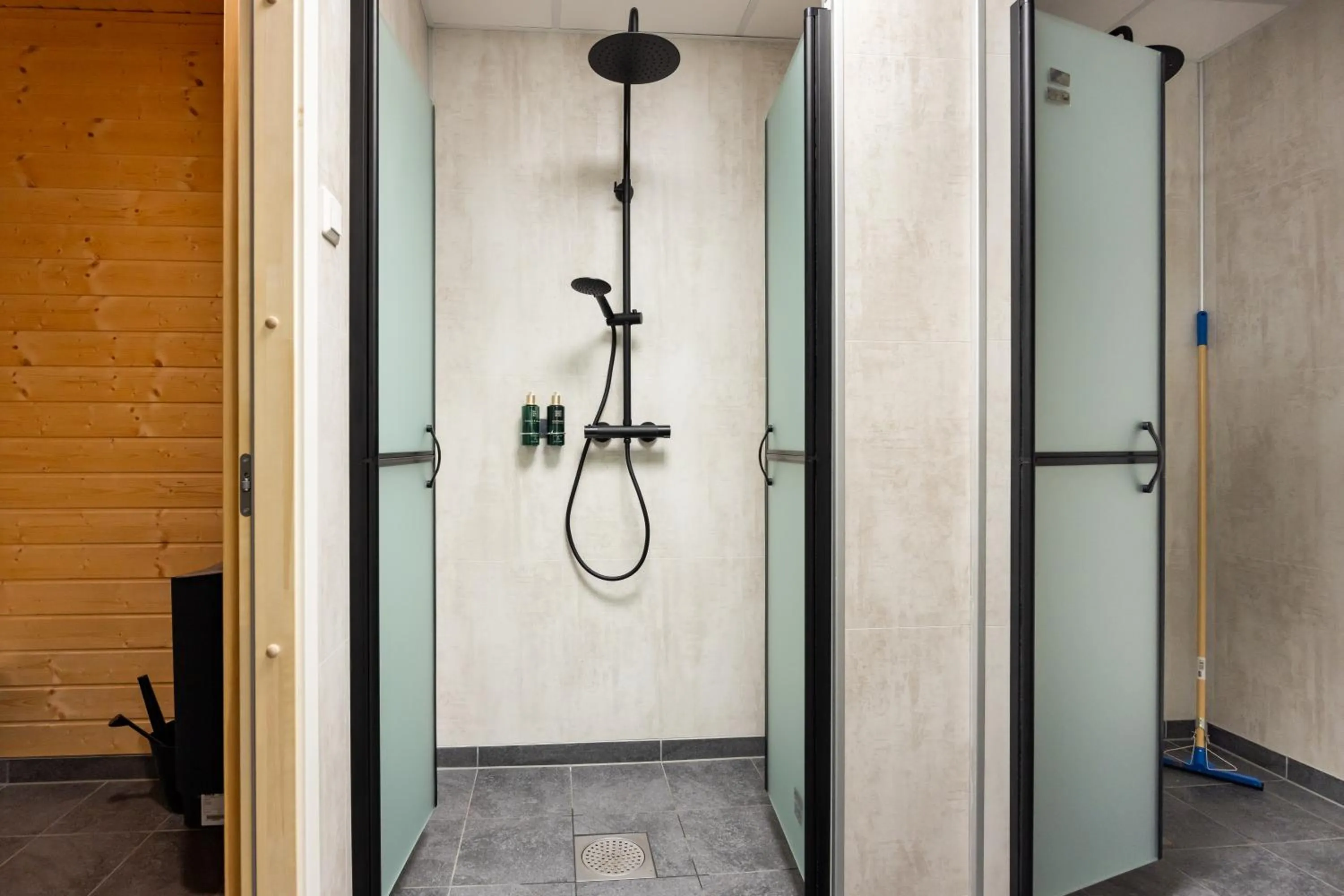 wardrobe in Stryn House Hotel