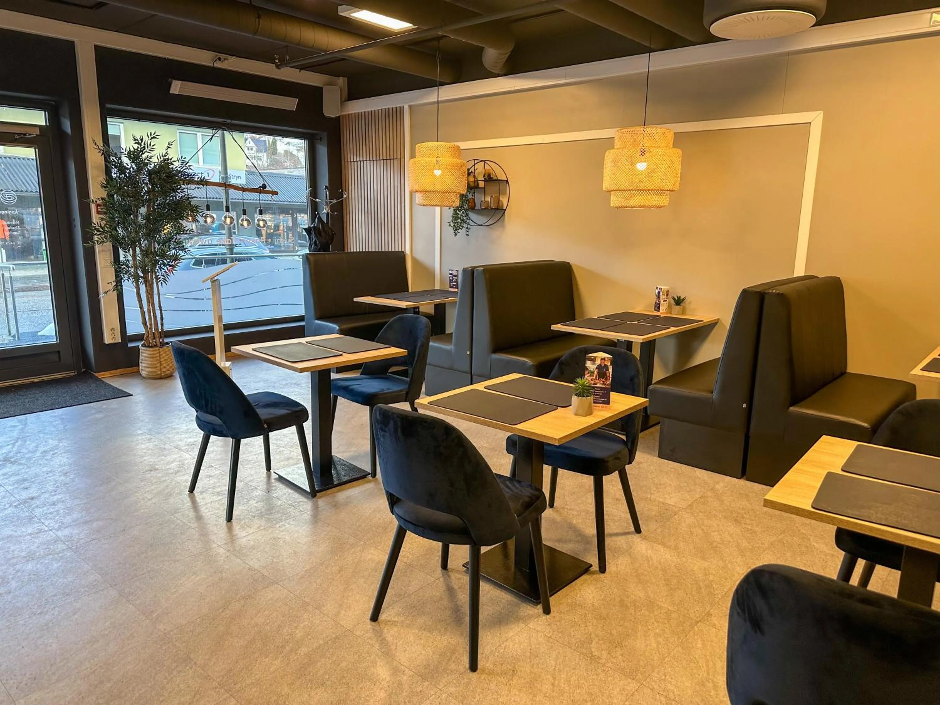 Restaurant/places to eat in Stryn House Hotel