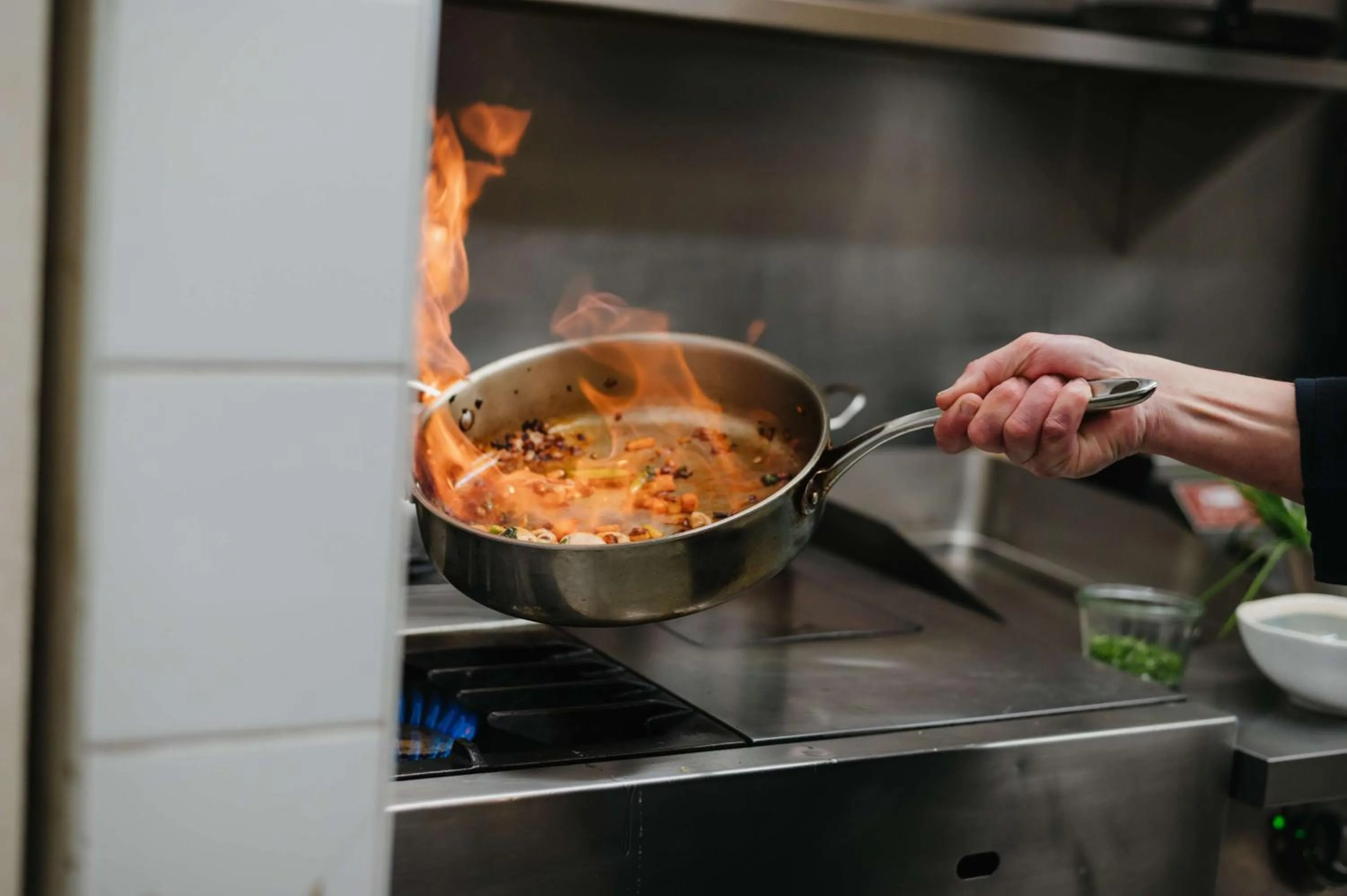 Restaurant/places to eat in Sure Hotel by Best Western Châteauroux