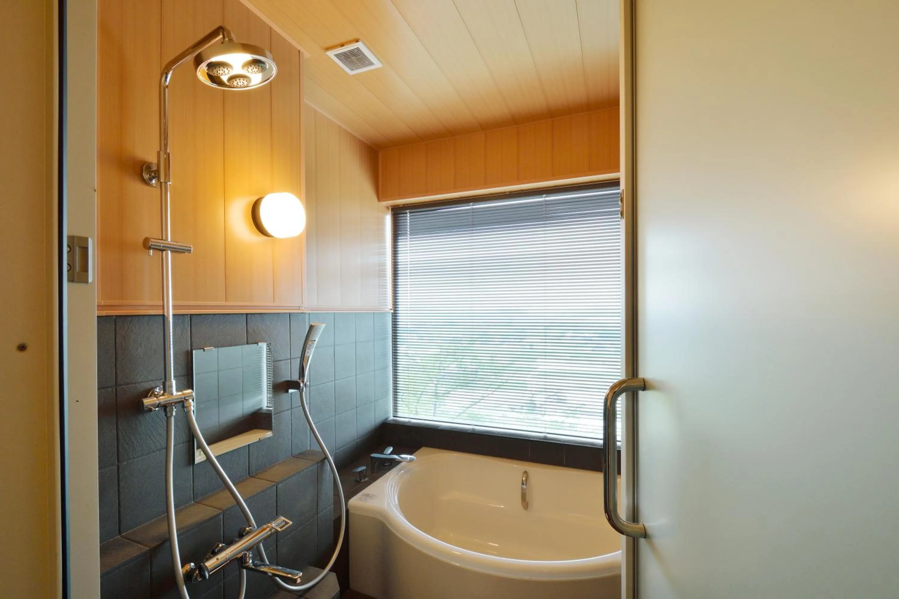 Bathroom in THE CHELSEA BREATH