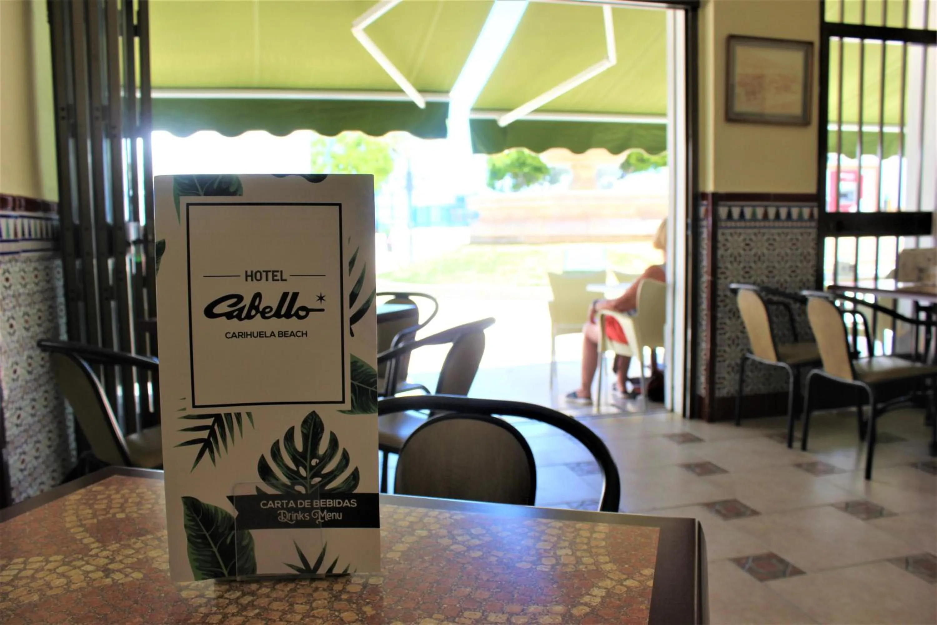 Lounge or bar in Hotel Cabello