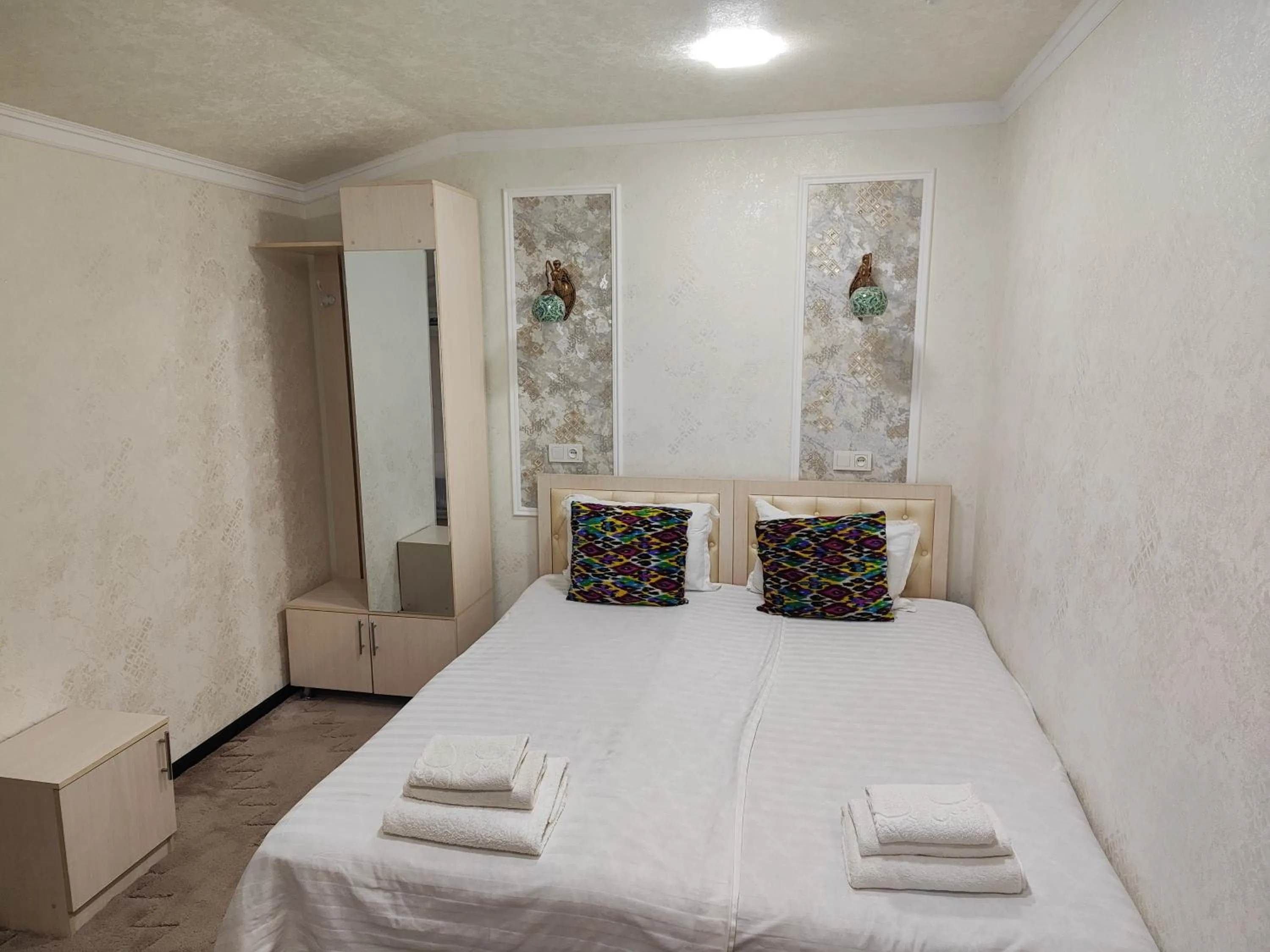 Bed in Hotel Suzani Samarkand