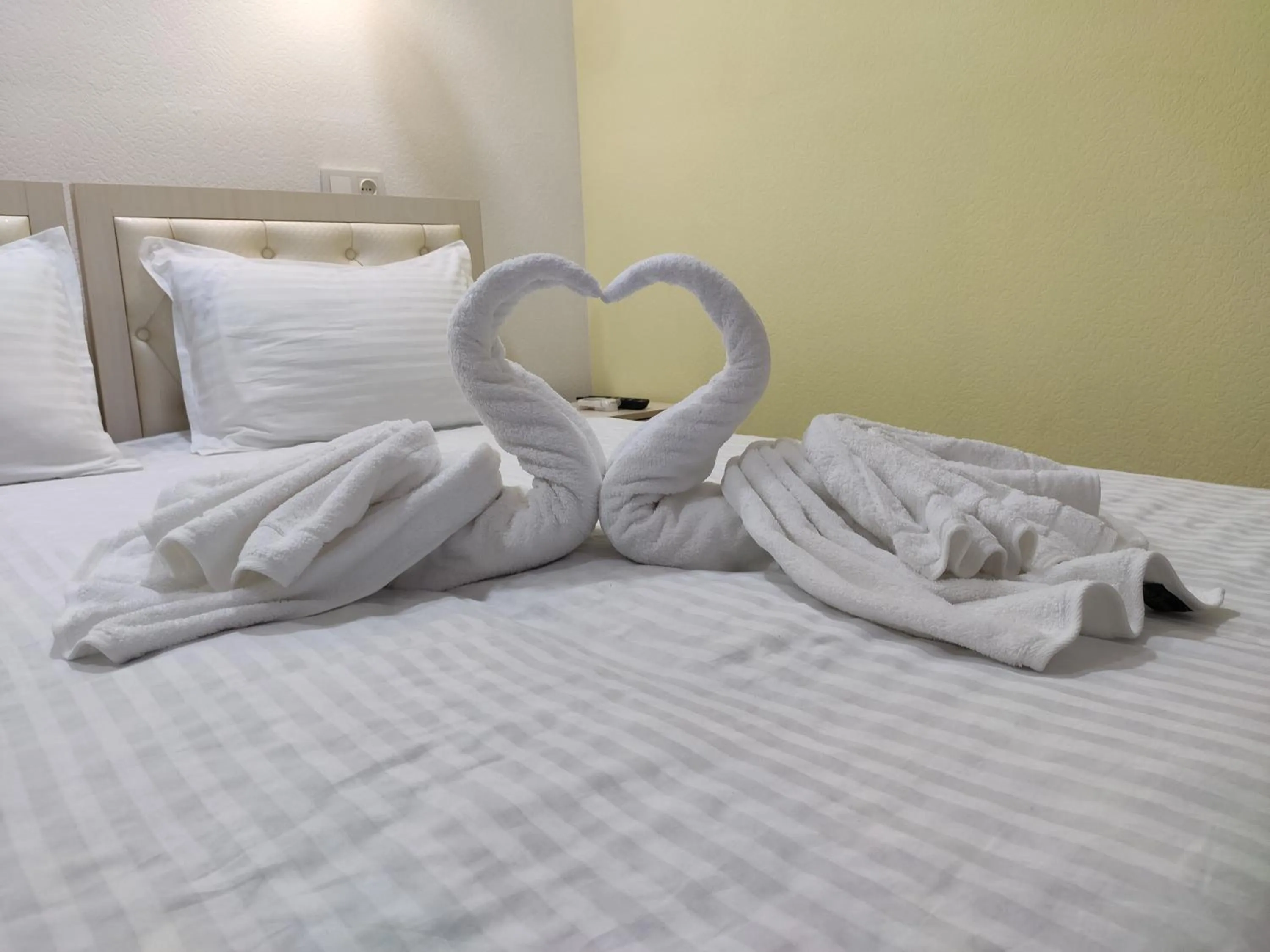 Bed in Hotel Suzani Samarkand