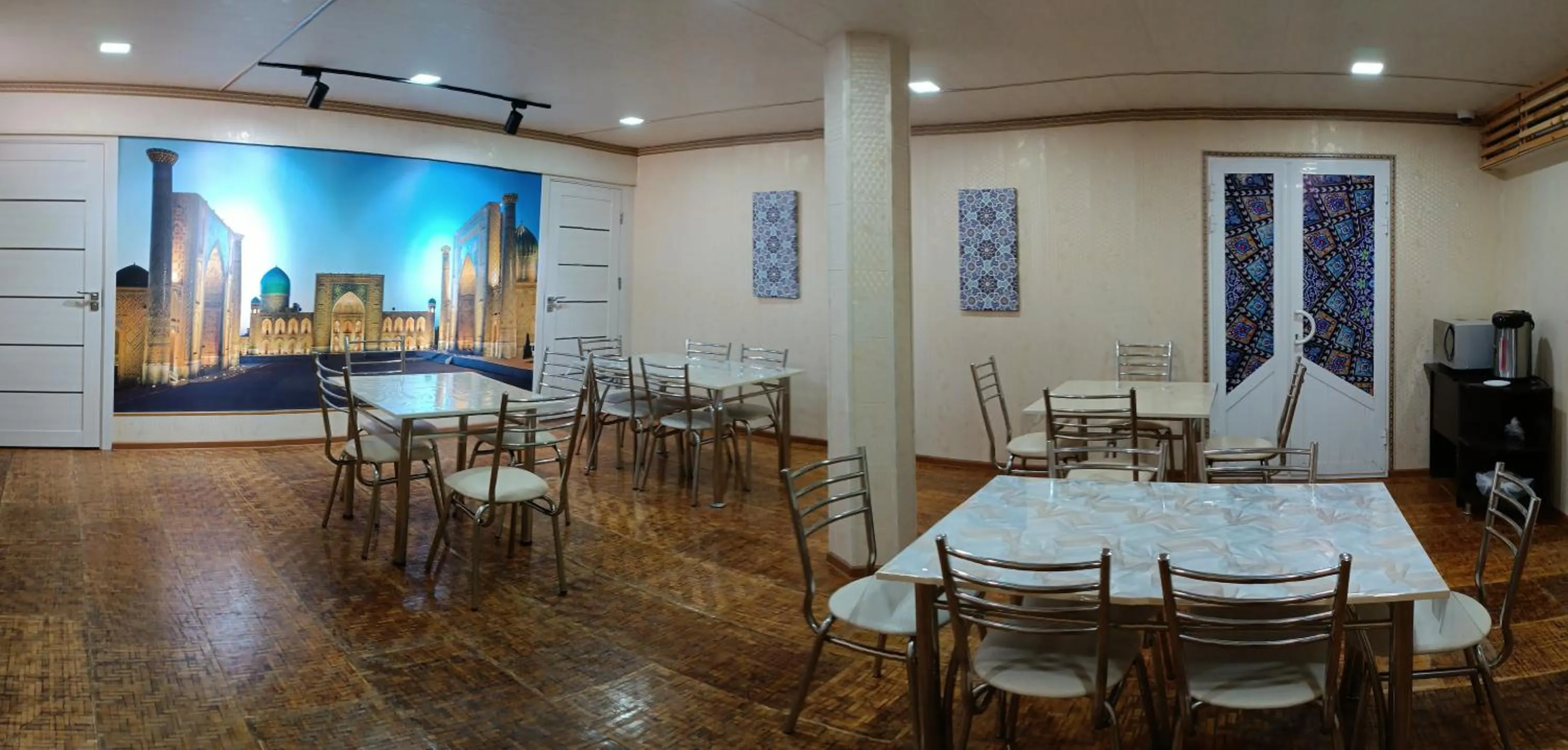 Restaurant/places to eat in Hotel Suzani Samarkand
