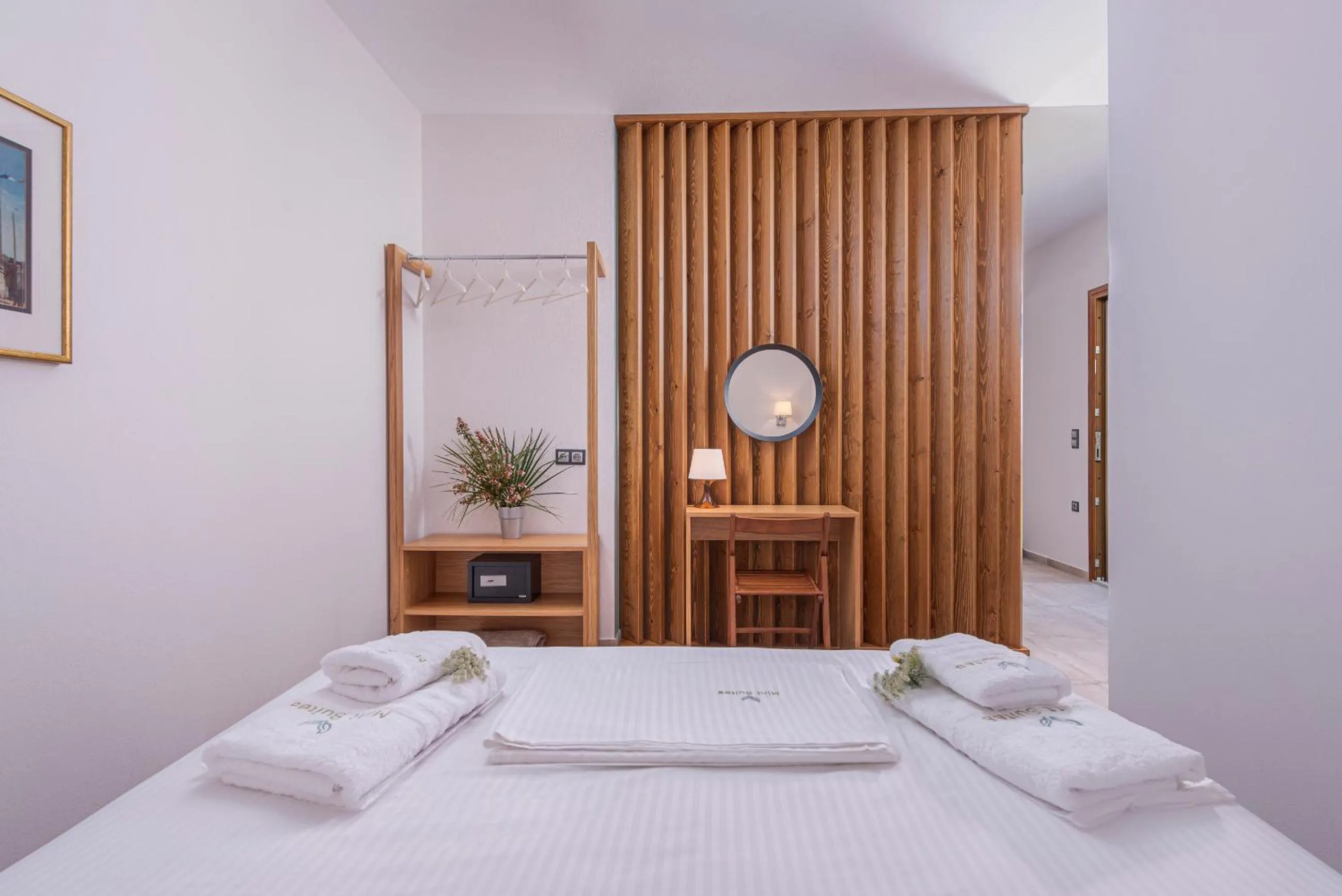 Bed in Mint Retreat Suites