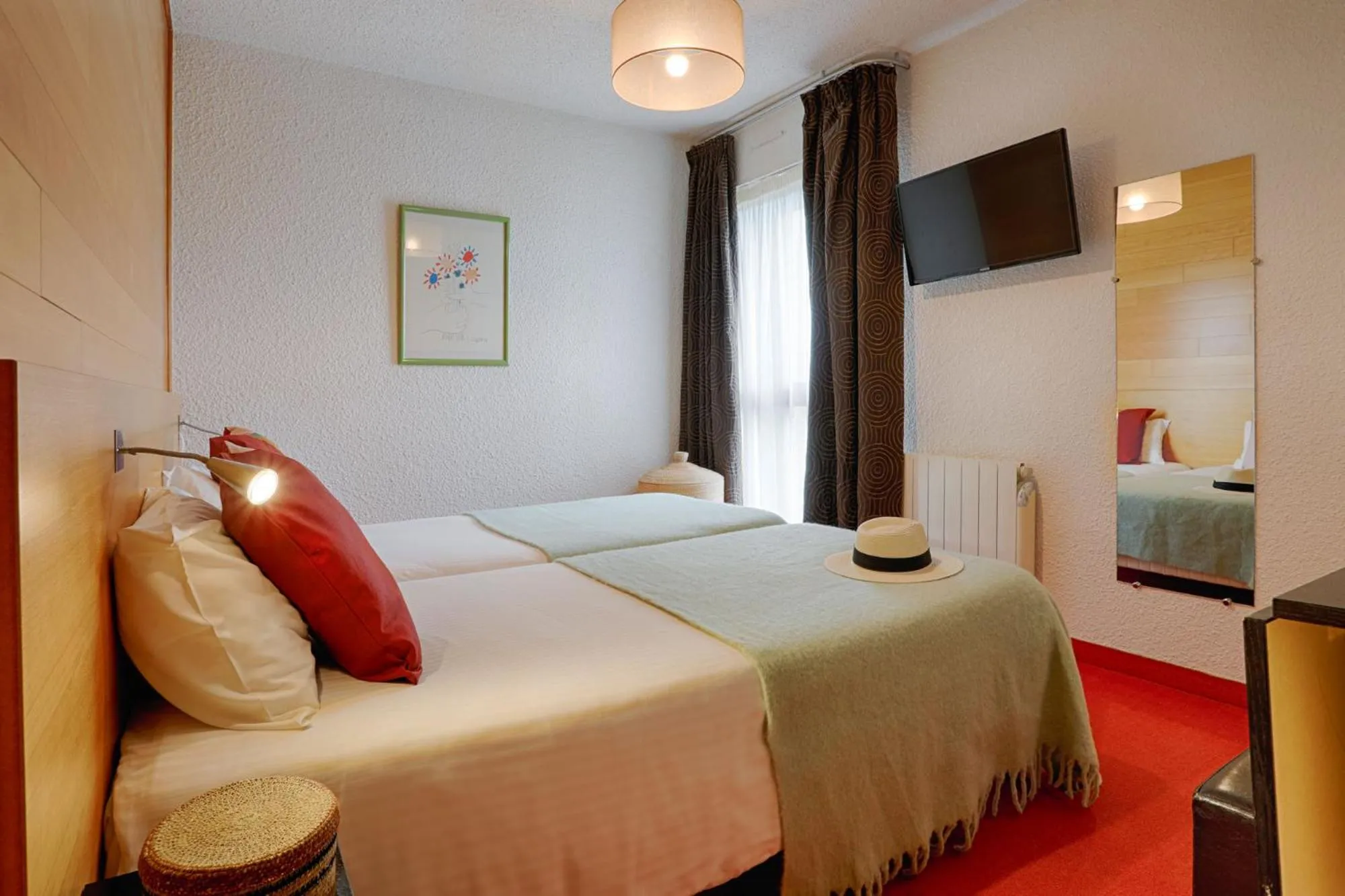 Photo of the whole room, Bed in Hotel Le Branhoc - Brit Hotel Auray