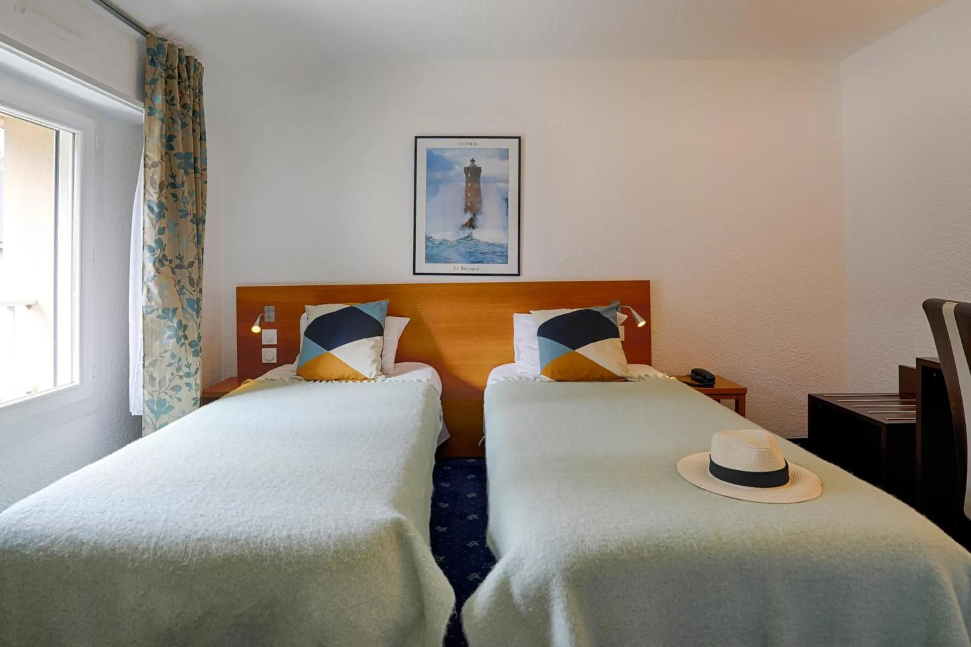 Photo of the whole room, Bed in Hotel Le Branhoc - Brit Hotel Auray