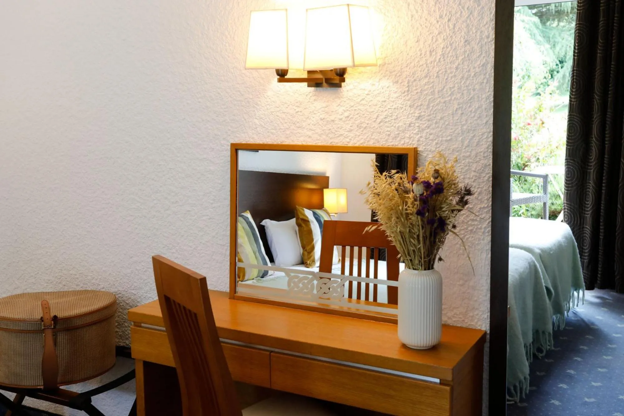 Dining area in Hotel Le Branhoc - Brit Hotel Auray