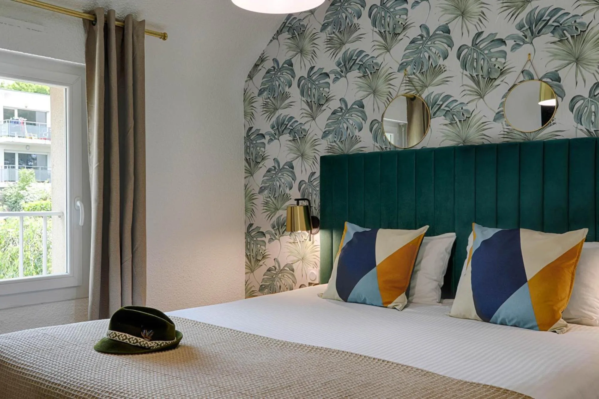 Bedroom, Bed in Hotel Le Branhoc - Brit Hotel Auray