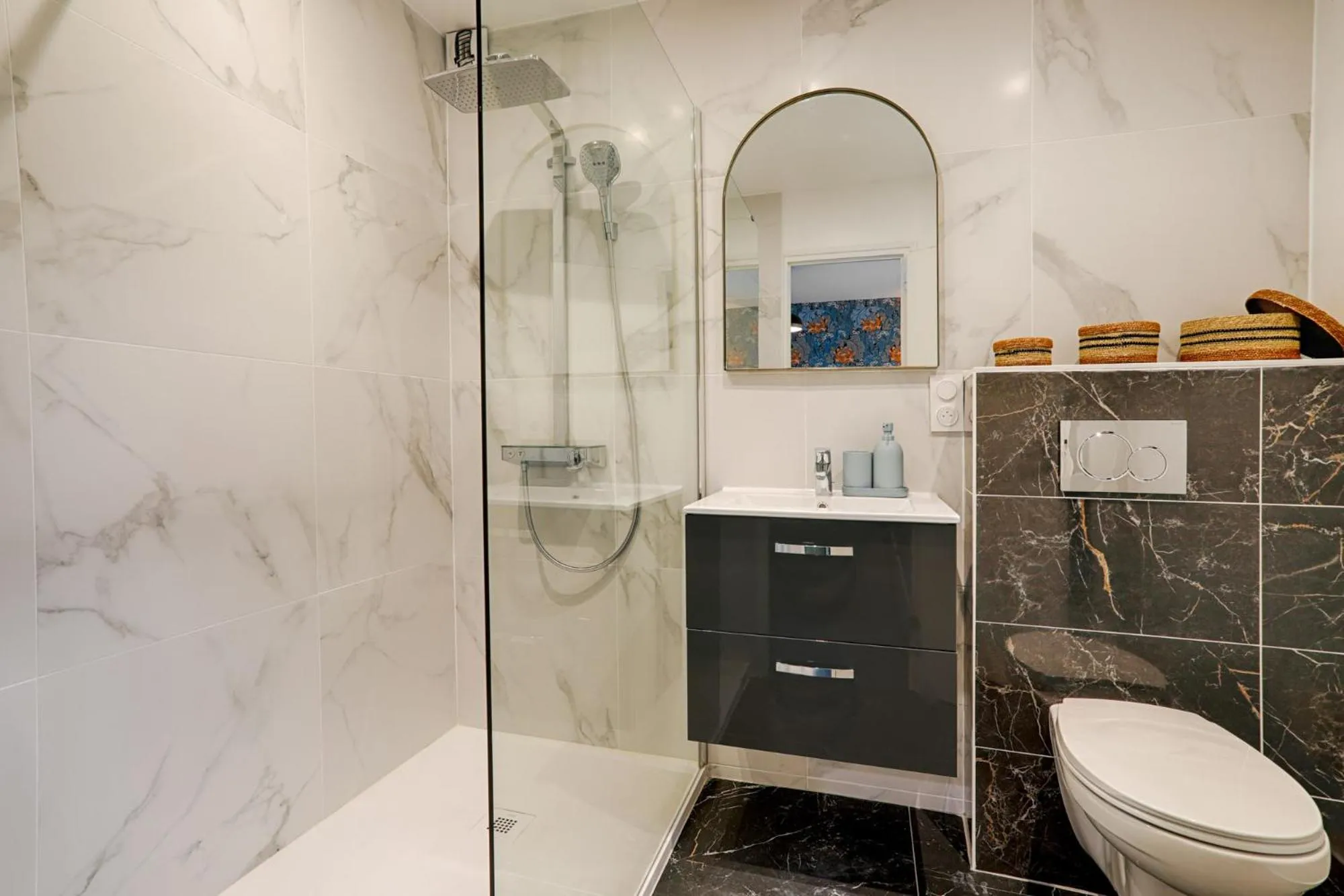 Bathroom in Hotel Le Branhoc - Brit Hotel Auray