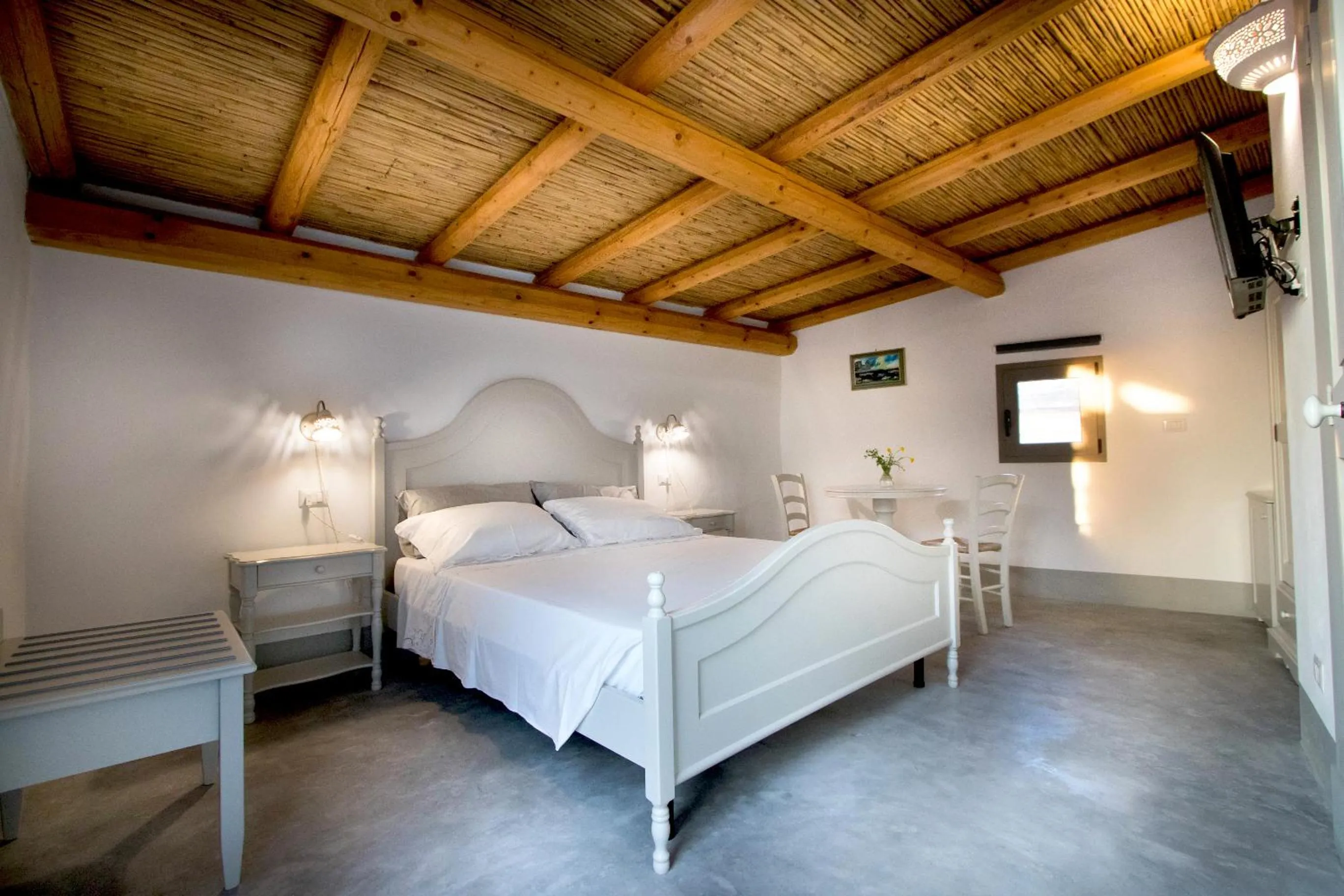 Bed in Le Finestre Su Porta Carrese - Luxury Rooms