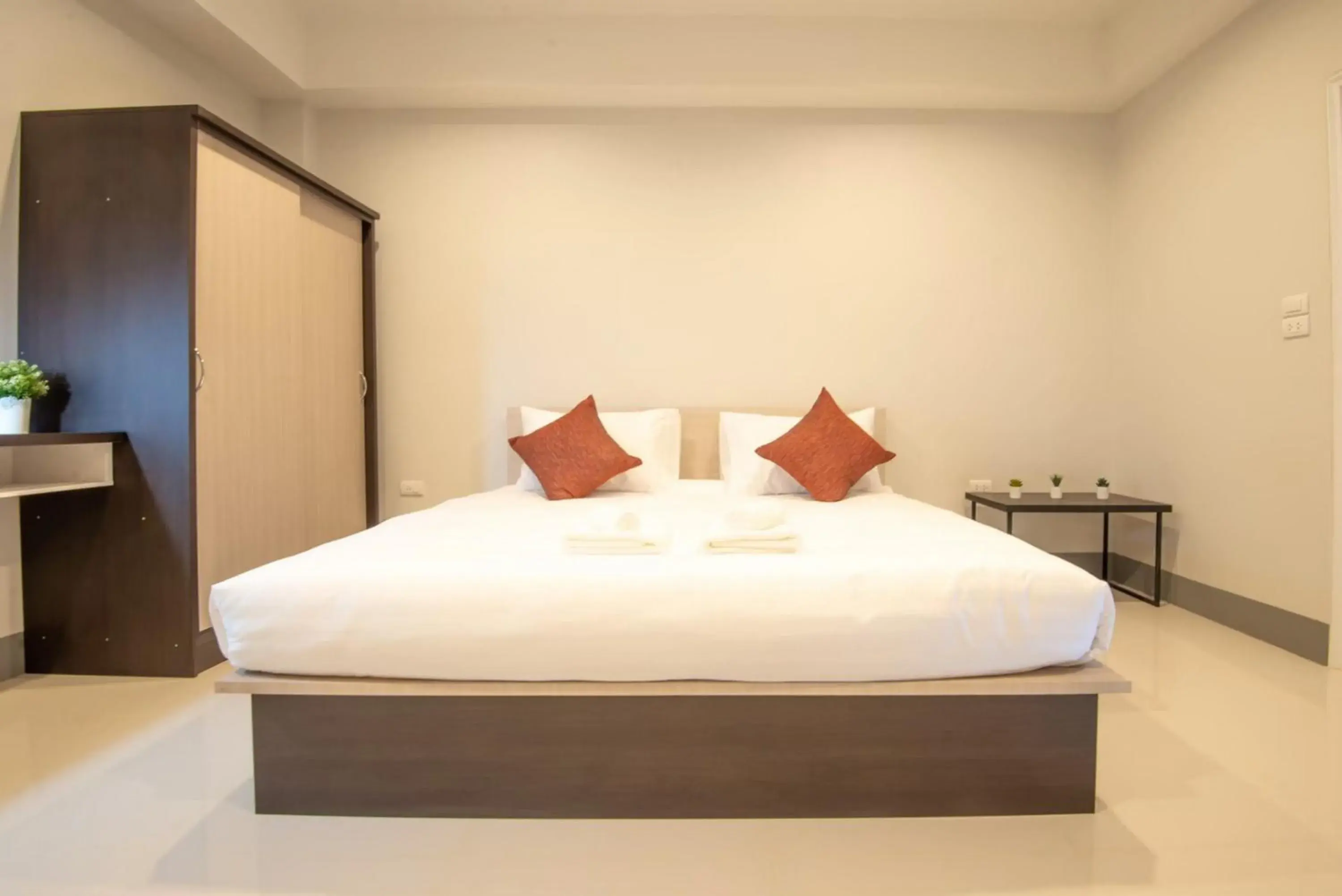 Standard Double Room in J2 Residence Chiang Rai Standard Double Room in J2 Residence Chiang Rai