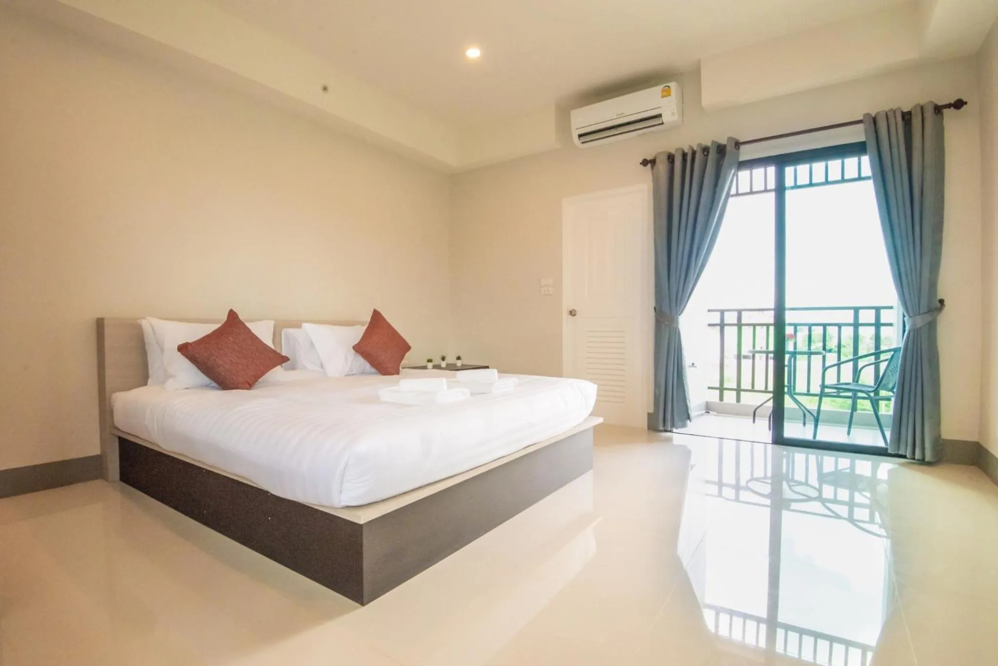 Bedroom, Bed in J2 Residence Chiang Rai