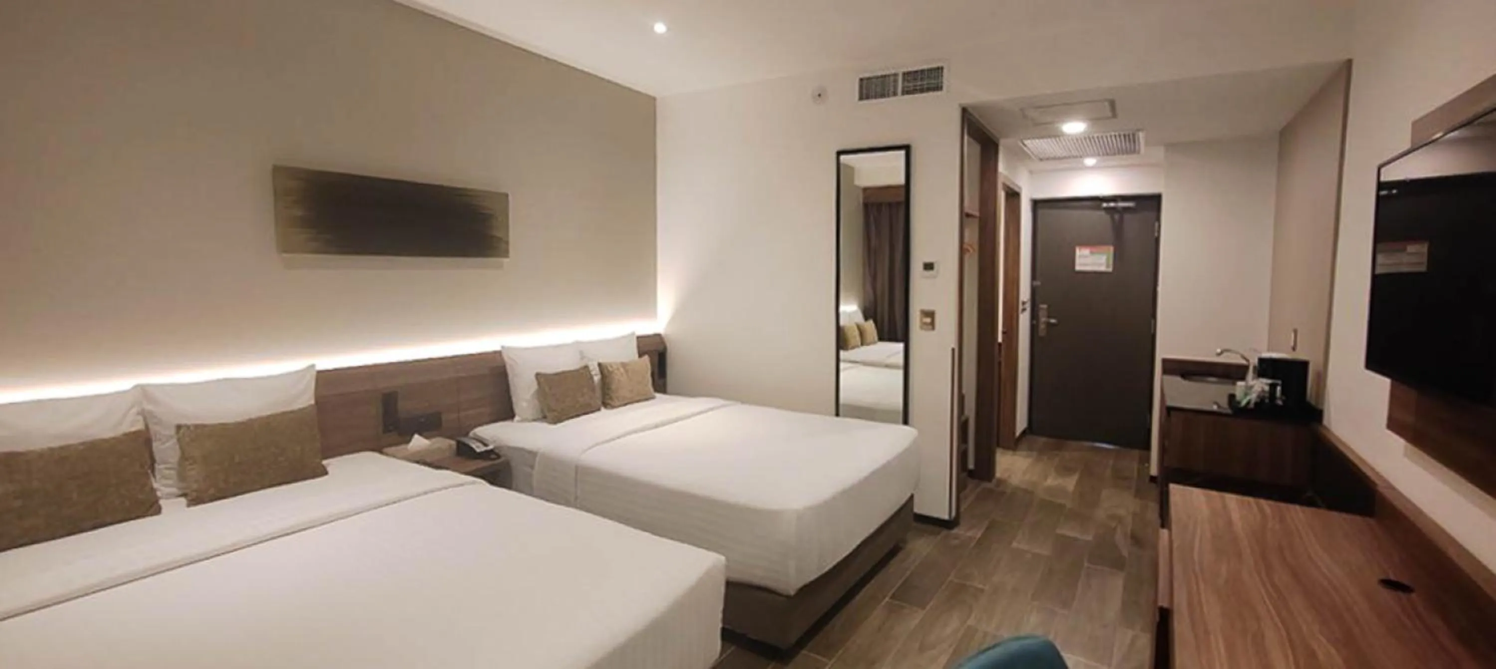 Photo of the whole room, Bed in FUJITAYA Querétaro