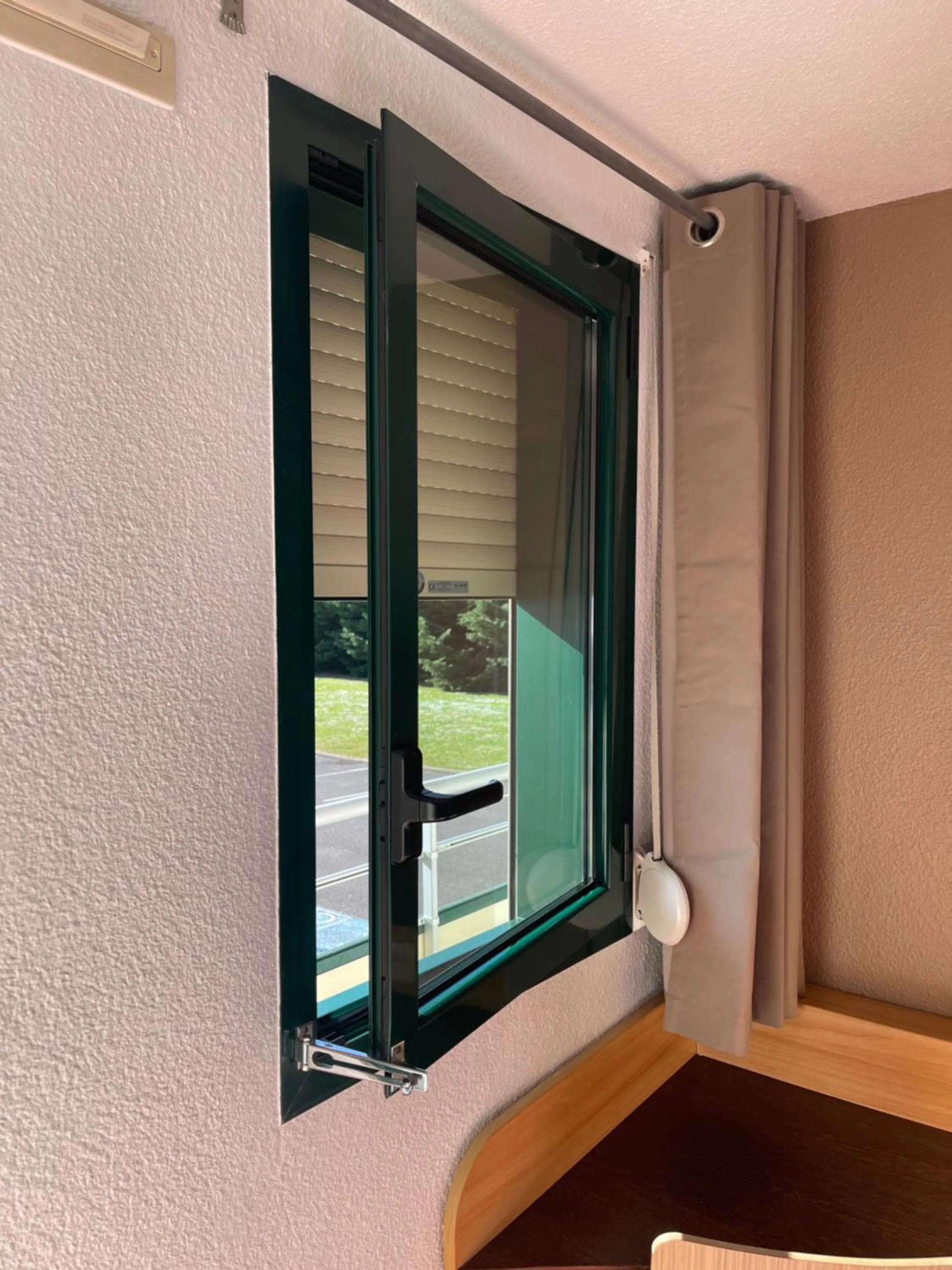 Seating area in Premiere Classe Amiens Est - Glisy