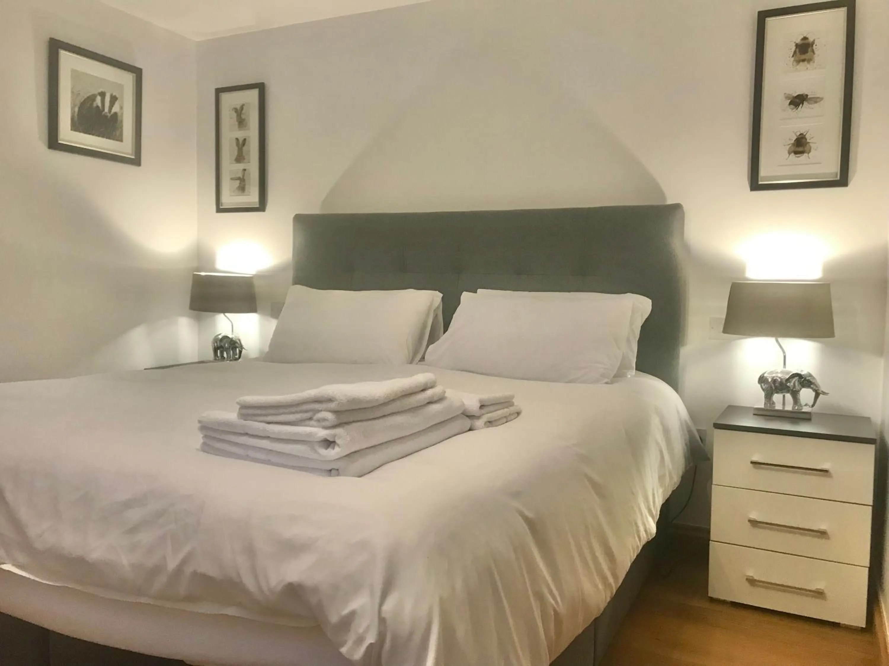 Bedroom, Bed in Marehay Hall Farm