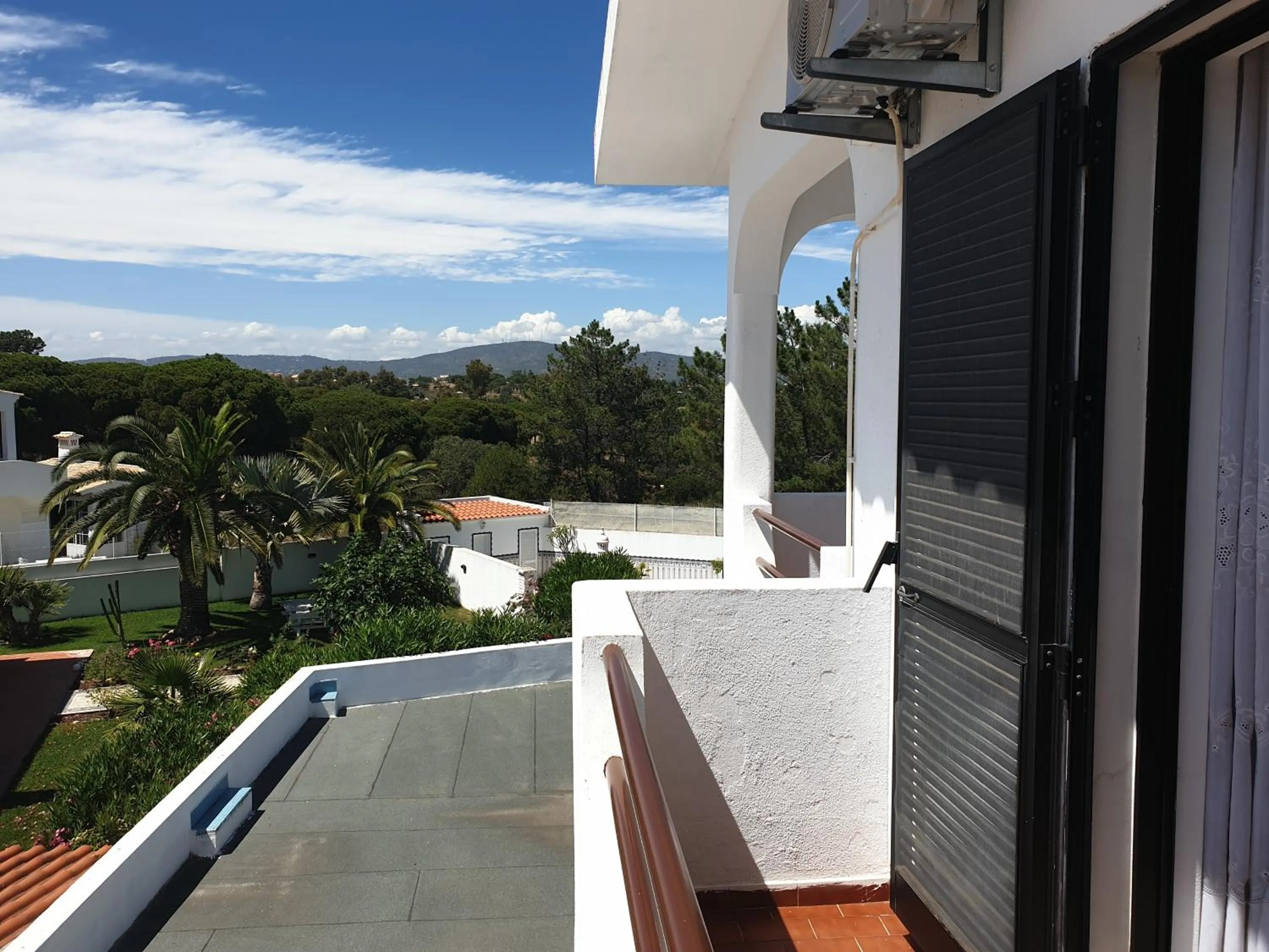 OceanOasis Residences Suites