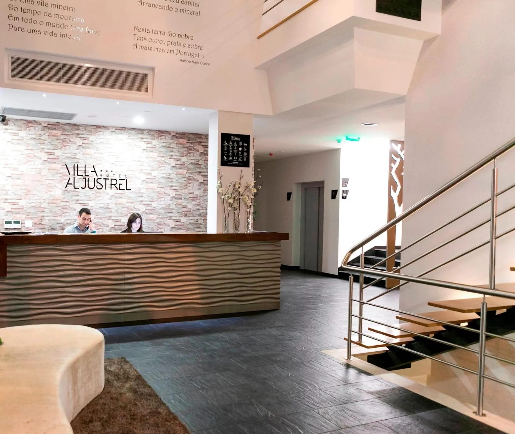 Lobby or reception in Lam Hotel Villa Aljustrel