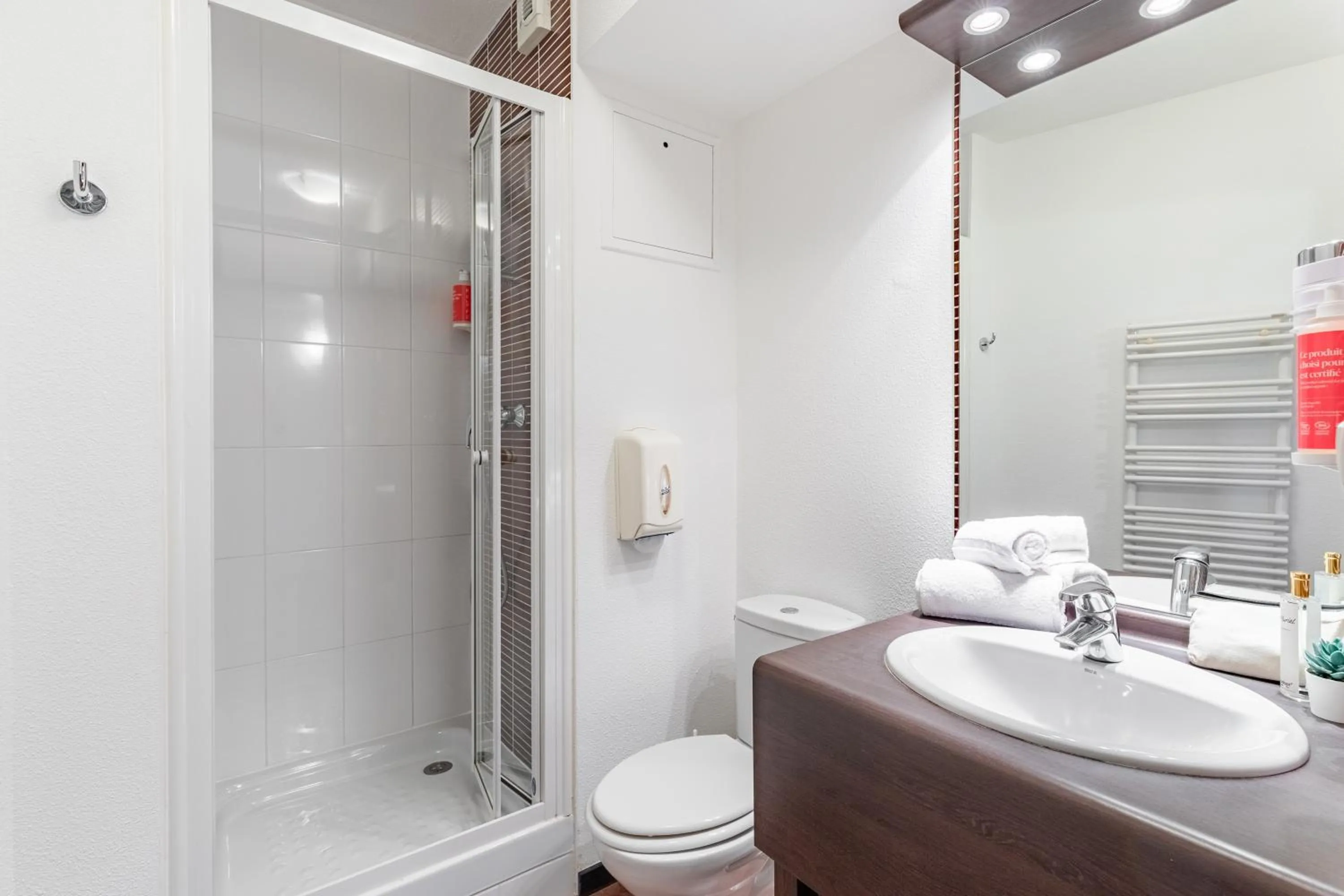 Bathroom in Appart’City Confort Nantes Ouest Saint-Herblain