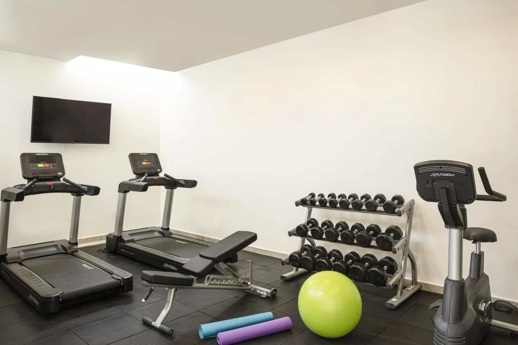 Fitness centre/facilities in Fiesta Inn Guadalajara Periferico Poniente