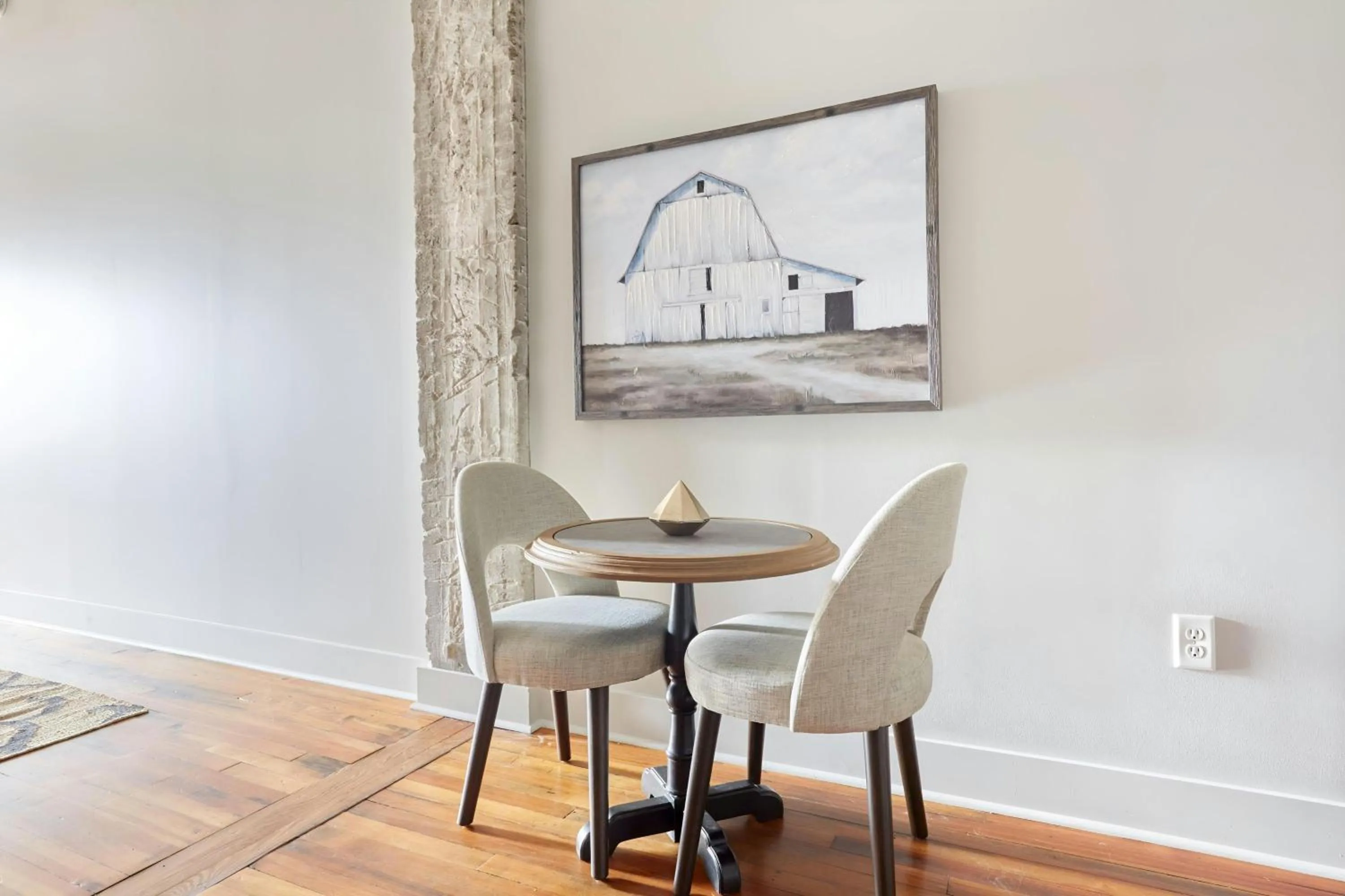 Photo of the whole room in Sonder by Marriott Bonvoy The Drayton Apartments Historic District