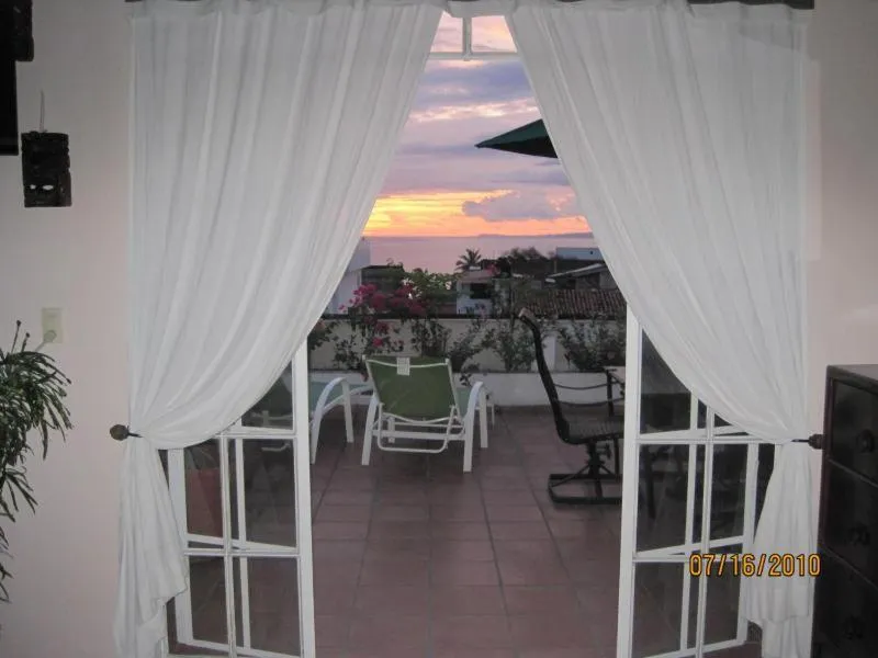 Casa Romance Escondido