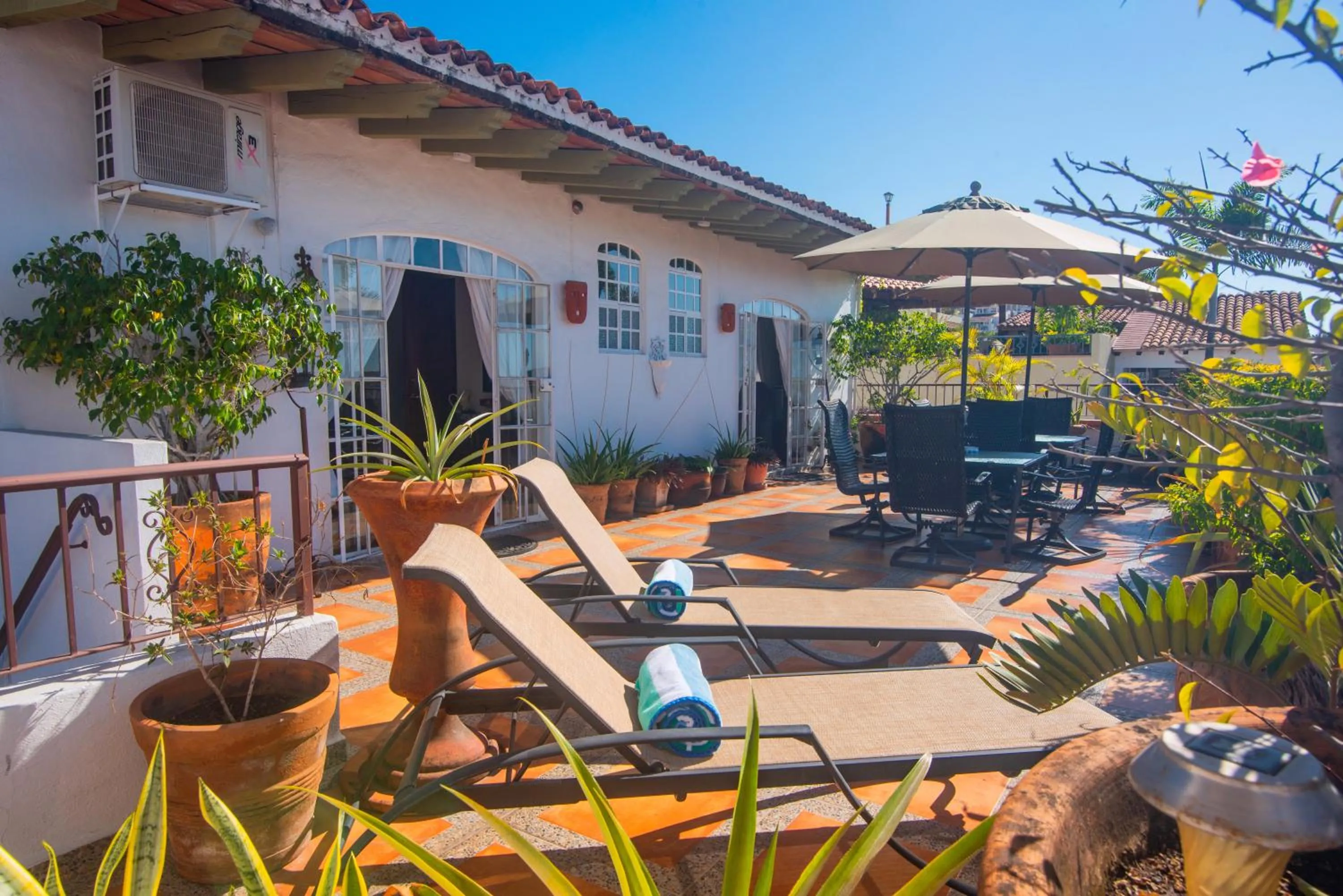 Casa Romance Escondido