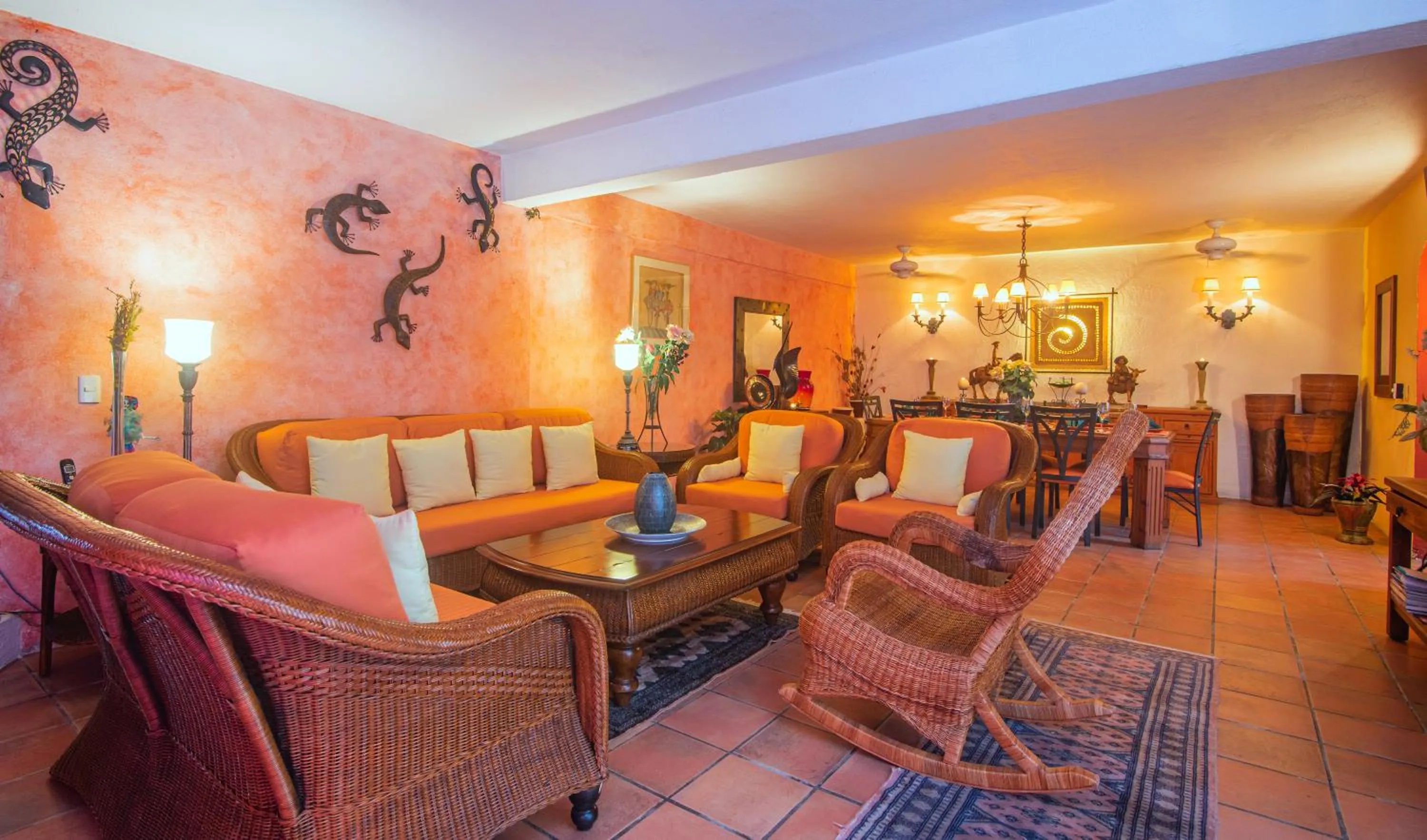 Casa Romance Escondido