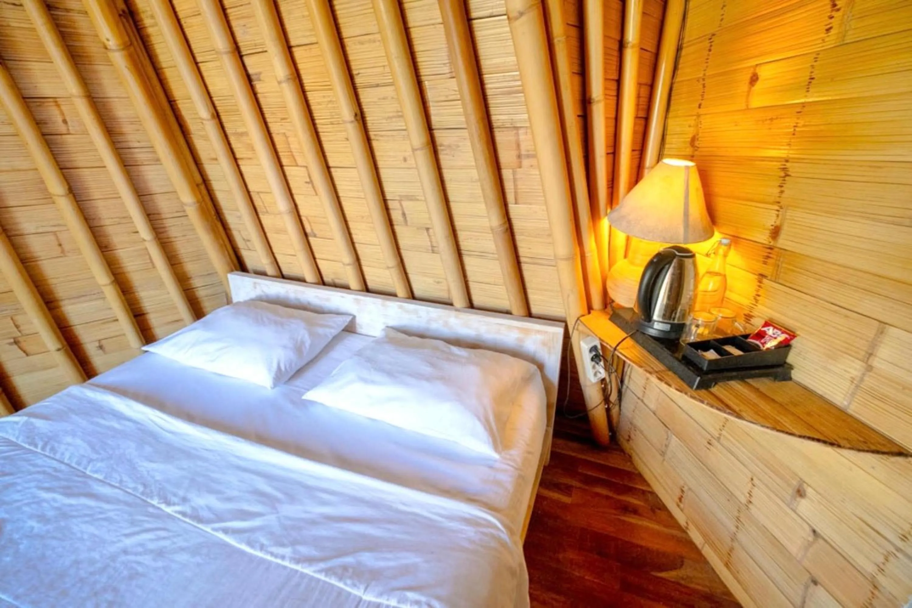 Bed in Bamboo Mount Batur and Hot Spring