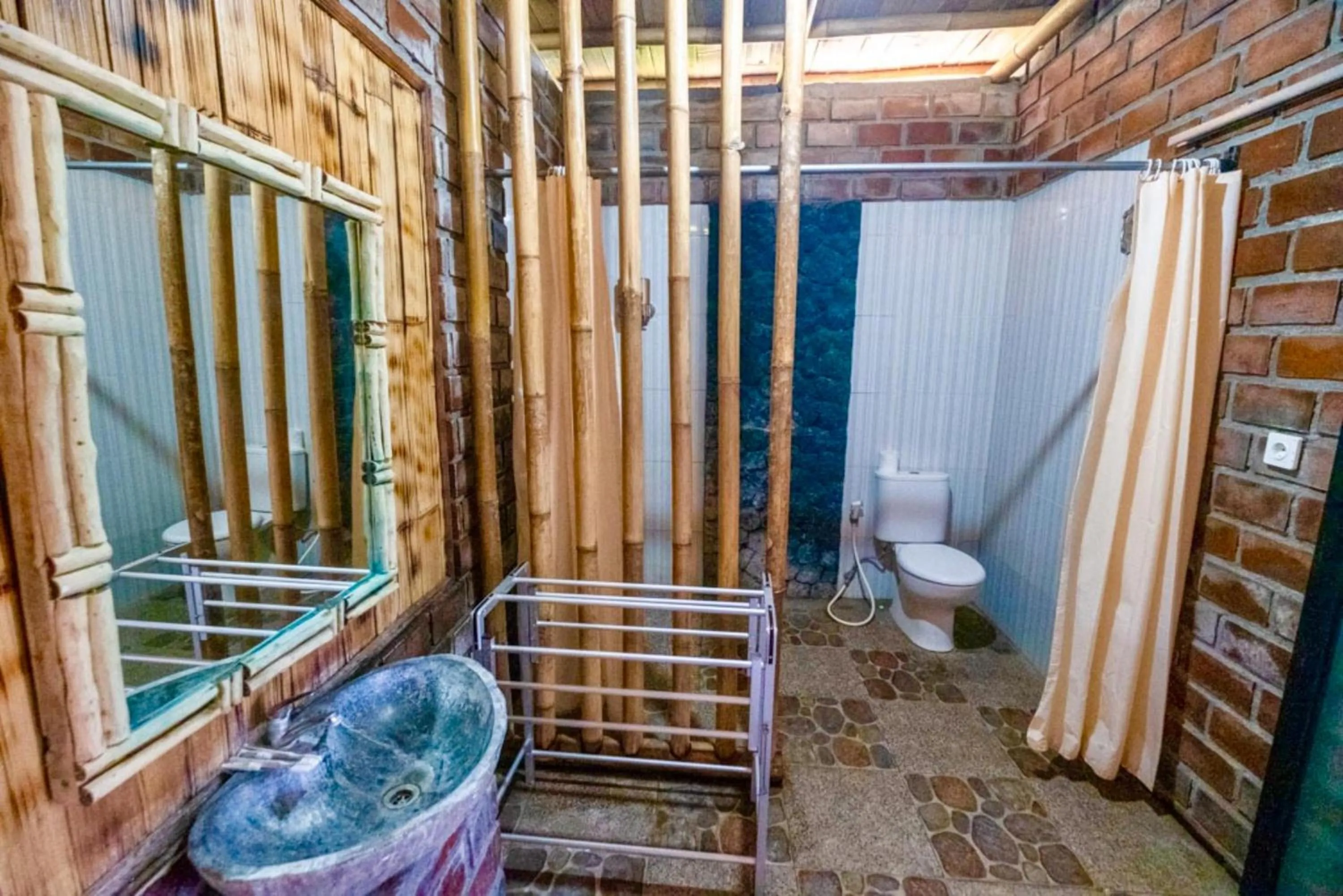 Bathroom in Bamboo Mount Batur and Hot Spring