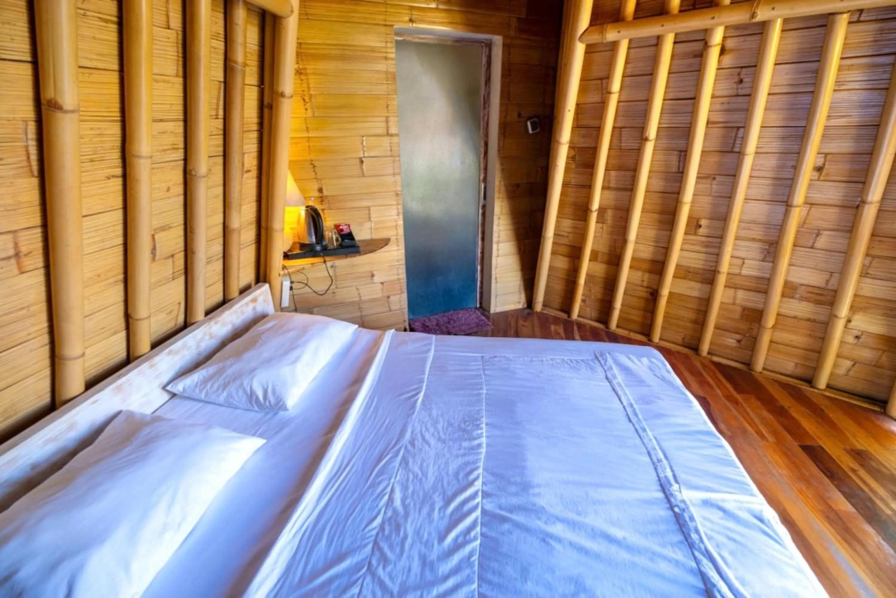 Bed in Bamboo Mount Batur and Hot Spring