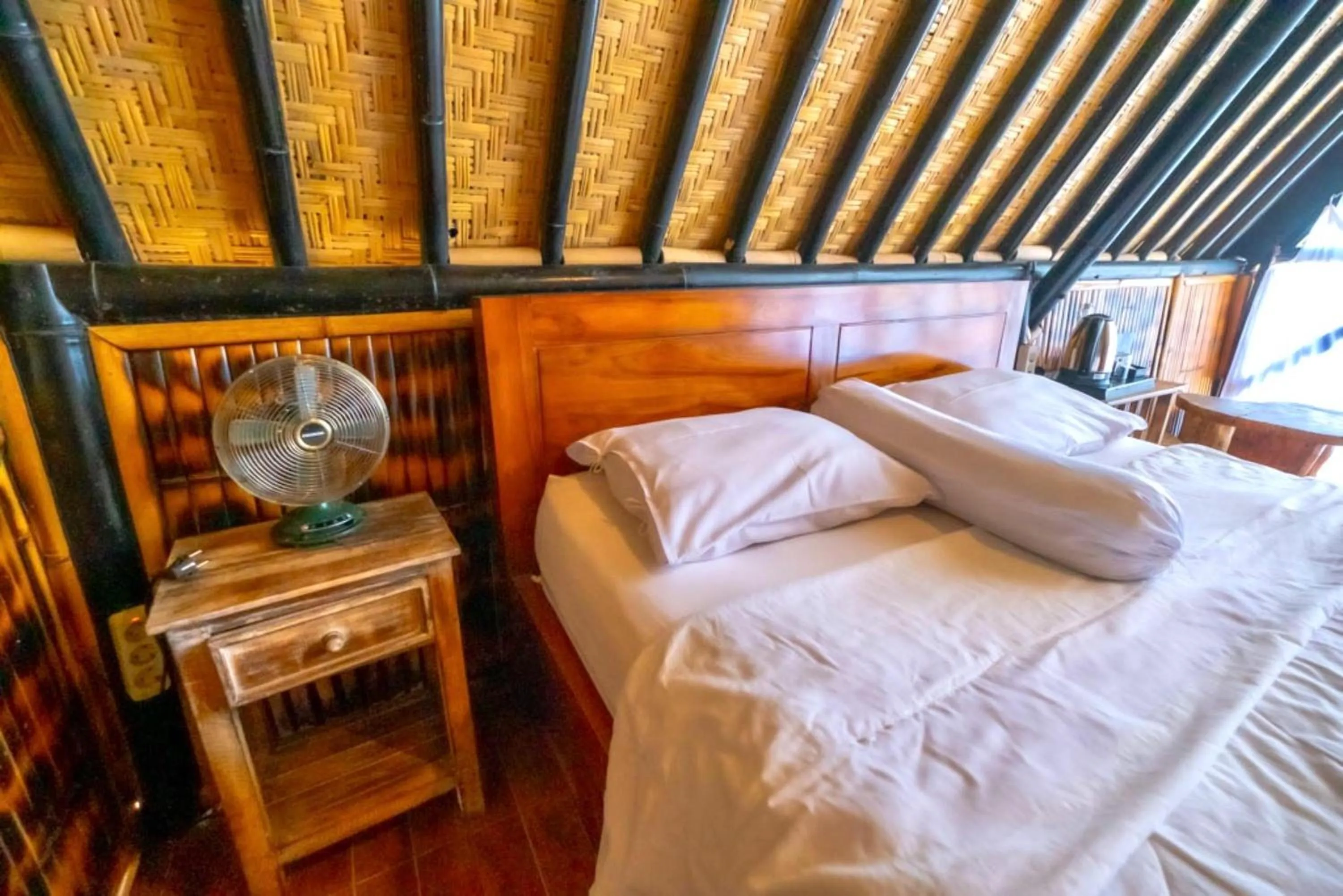 Bed in Bamboo Mount Batur and Hot Spring