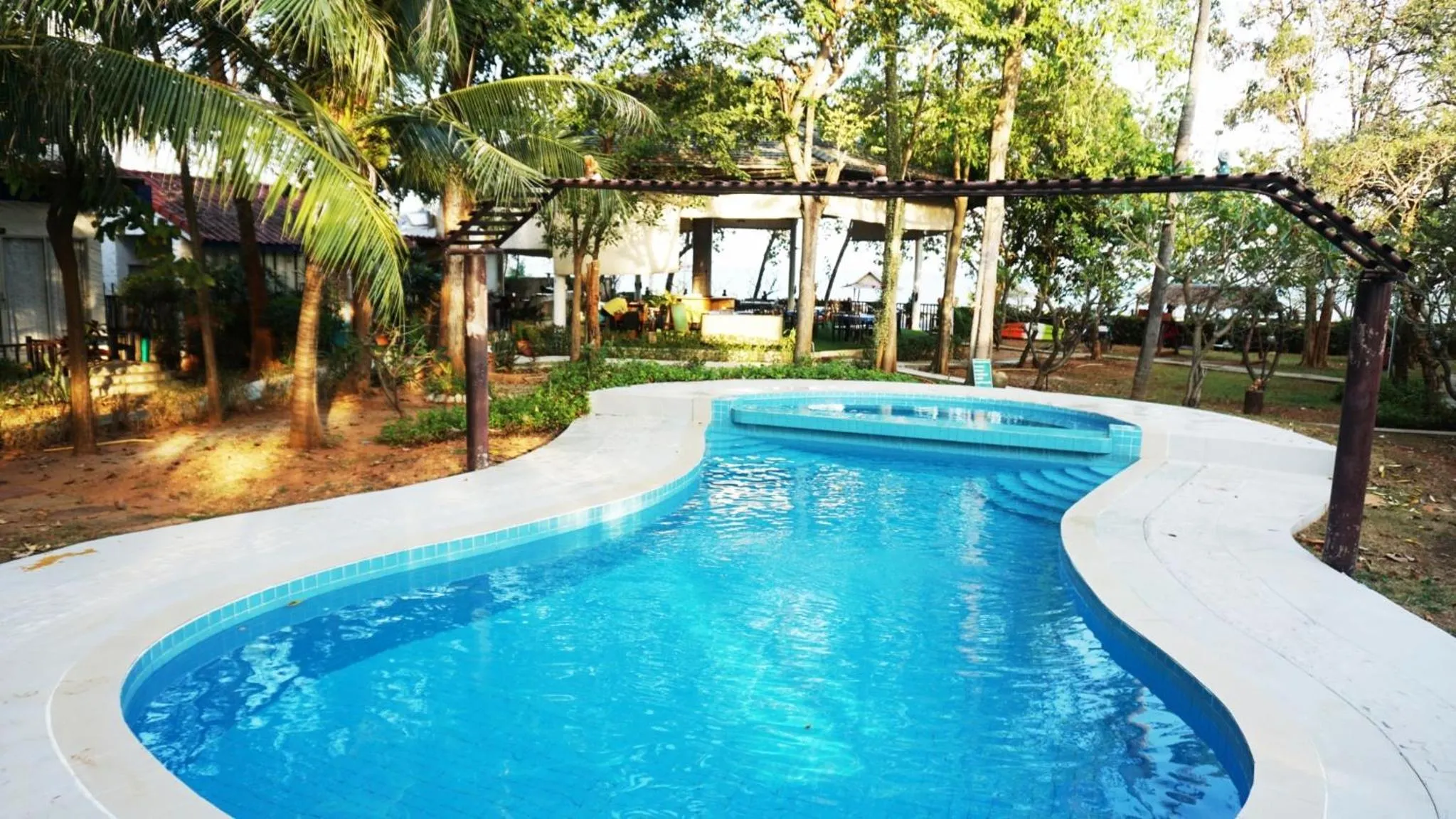 Garden view in Kalamona Seaview