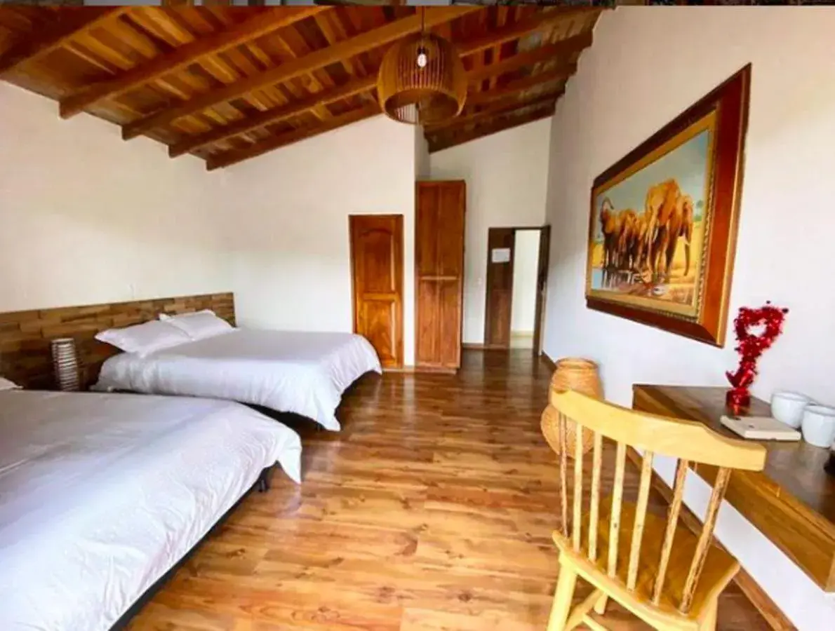 Family Room with Garden View in Glamping Ancestros Ecoparque Family Room with Garden View in Glamping Ancestros Ecoparque