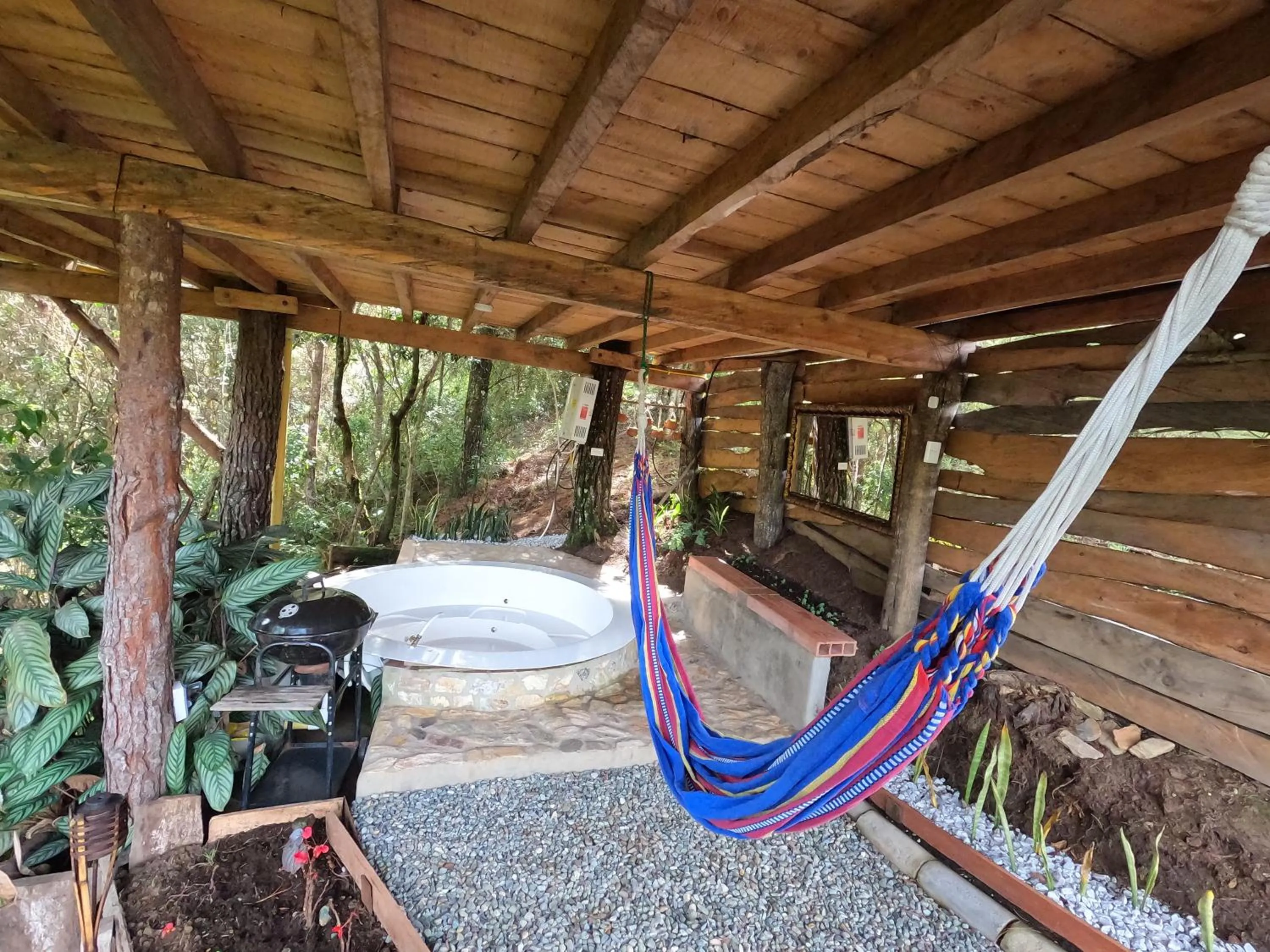 Hot Tub in Glamping Ancestros Ecoparque