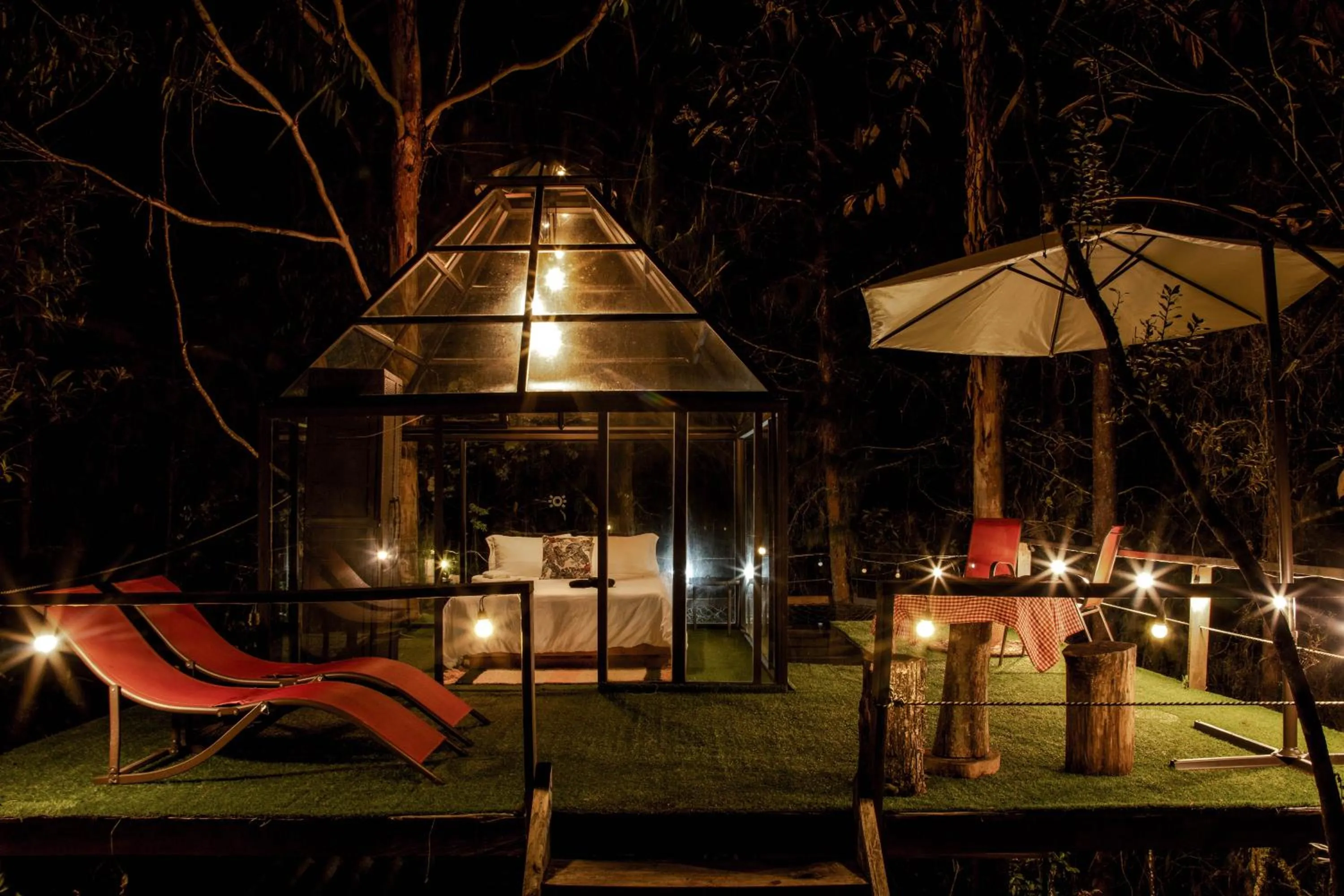 Night in Glamping Ancestros Ecoparque